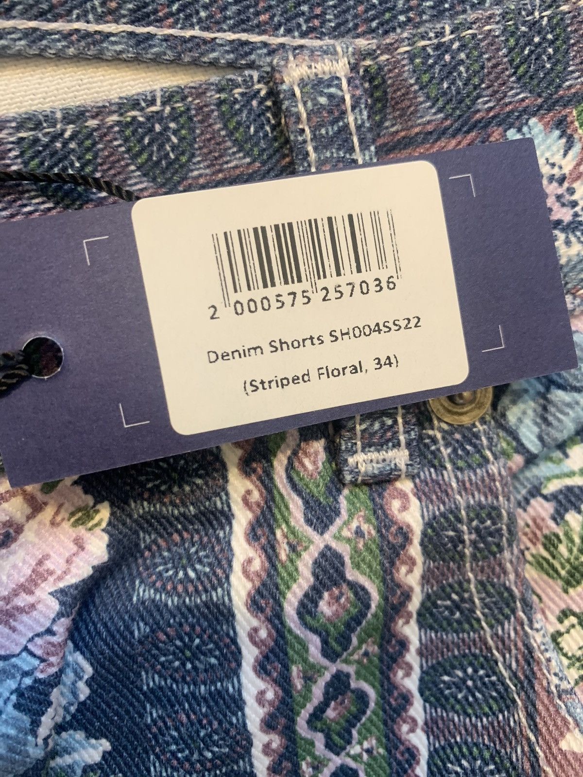 Noah NOAH 90’s STYLE DENIM STRIPED FLORAL SHORTS Size US 34 / EU 50 - 12 Thumbnail