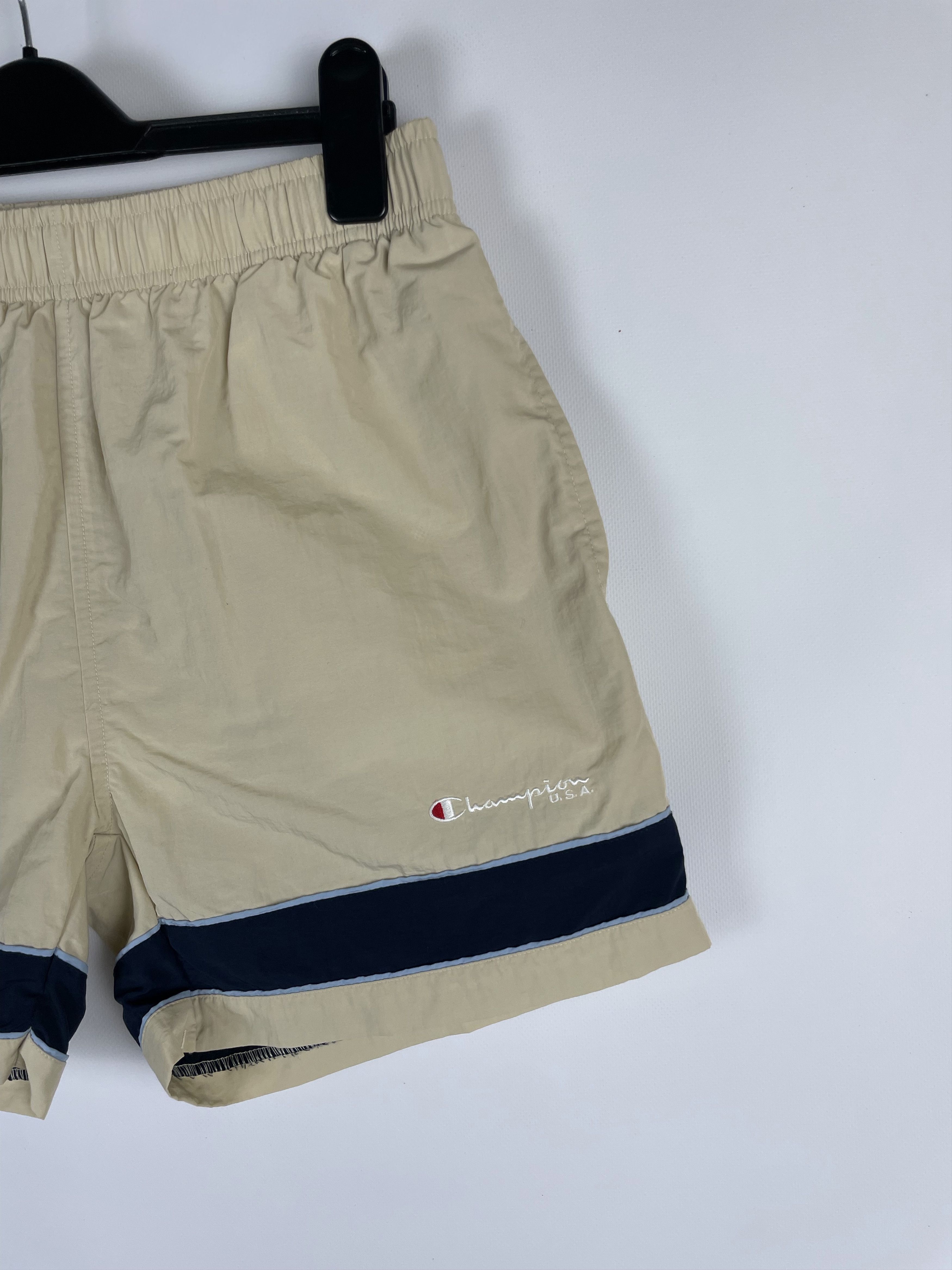 Champion Vintage Champion Shorts Nylon Casual Y2K Size US 32 / EU 48 - 4 Thumbnail