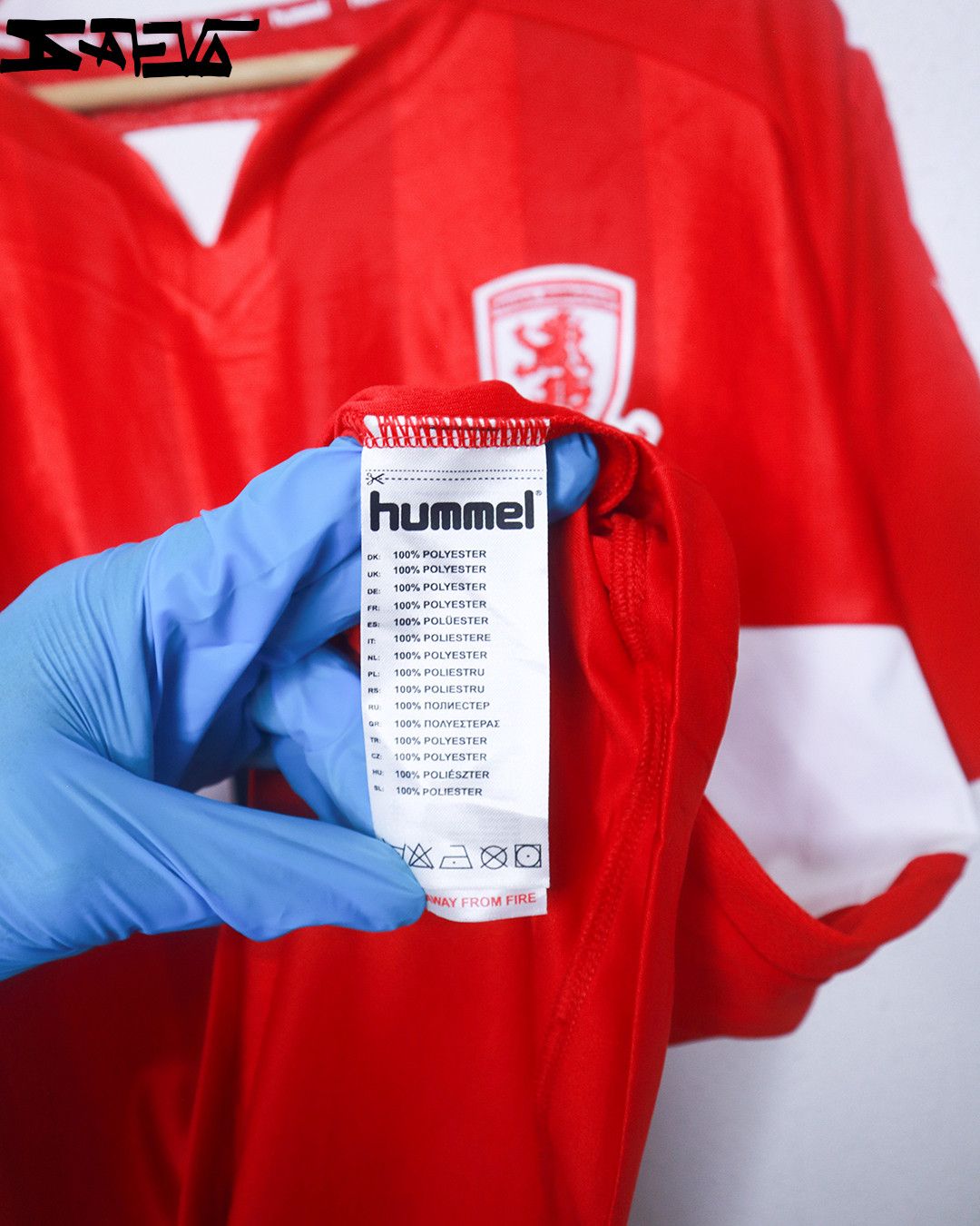 Hummel Middlesbrough 2018/2019 Home Jersey Size US L / EU 52-54 / 3 - 7 Thumbnail