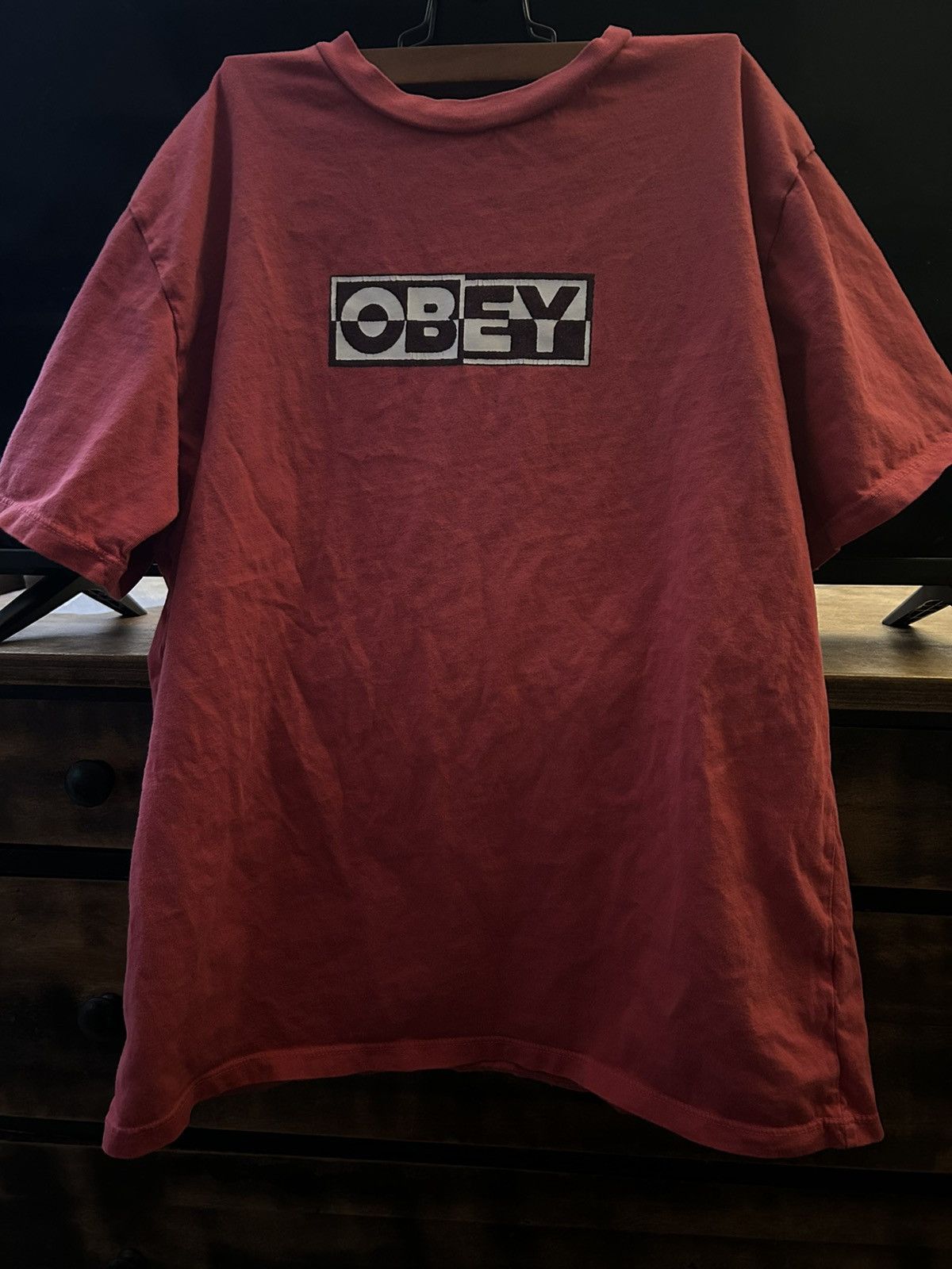 Obey Pink OBEY t-shirt Size US S / EU 44-46 / 1 - 1 Thumbnail