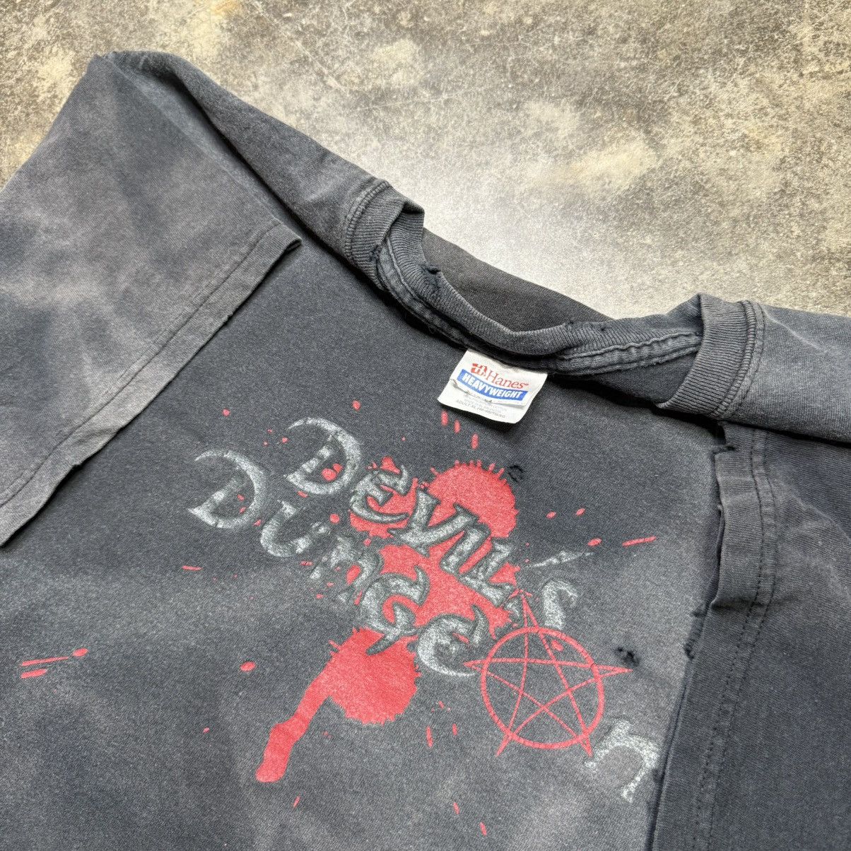 Vintage vintage devil pentagram dungeon baggy thrashed faded tshirt Size US XL / EU 56 / 4 - 3 Thumbnail