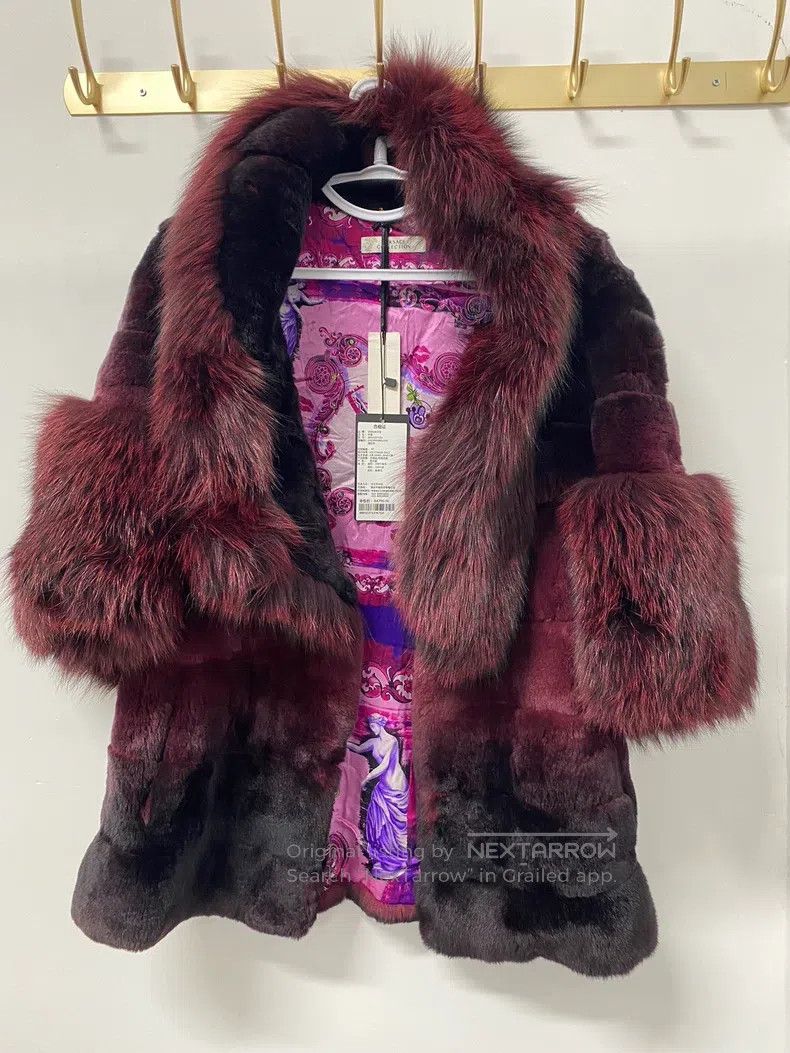 Versace Versace Rabbit fur coat burgundy Size S / US 4 / IT 40 - 1 Thumbnail