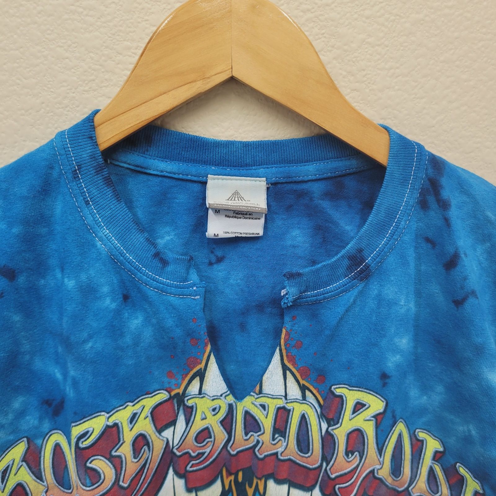 Other Rock Hall Fame T-Shirt M Tie Dye Graphic Tee V-Neck Rock Size US M / EU 48-50 / 2 - 3 Thumbnail
