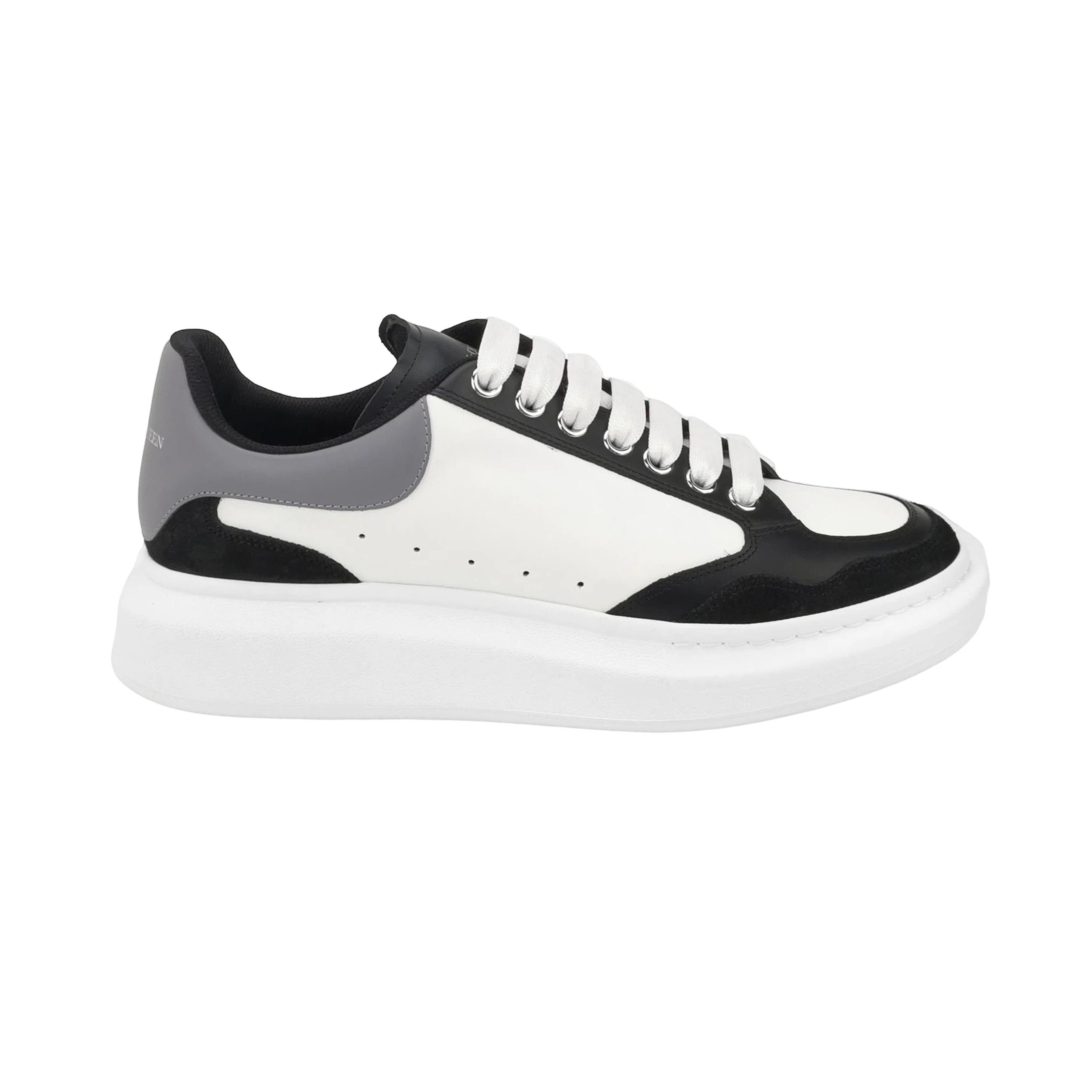 Alexander McQueen Alexander McQueen Men 11 Lowtop Sneakers Size US 11 / EU 44 - 1 Thumbnail