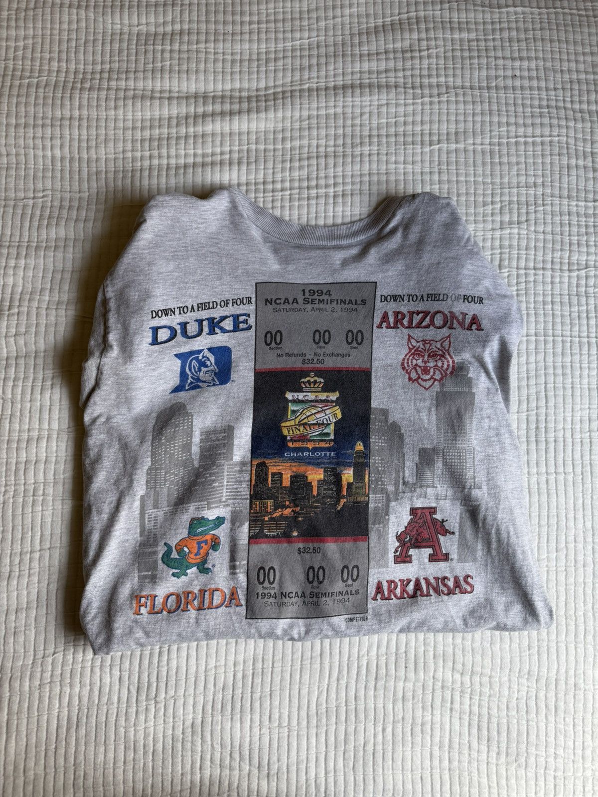 Vintage Vintage Distressed 1996 Final Four Tee Size US L / EU 52-54 / 3 - 2 Thumbnail