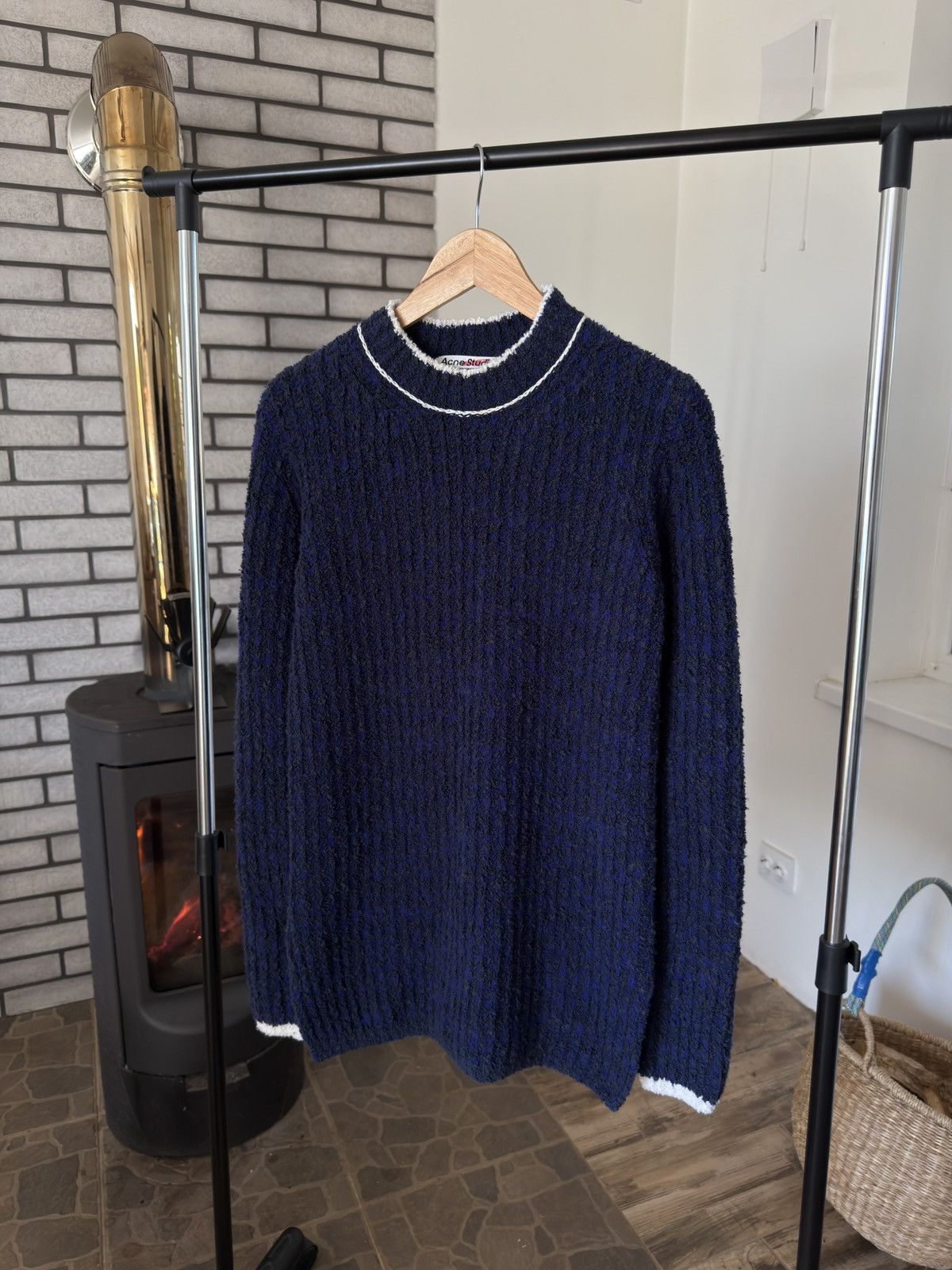 Acne Studios Acne Studios Bouclé Knit Crewneck Sweater Navy White Trim Size L / US 10 / IT 46 - 3 Thumbnail