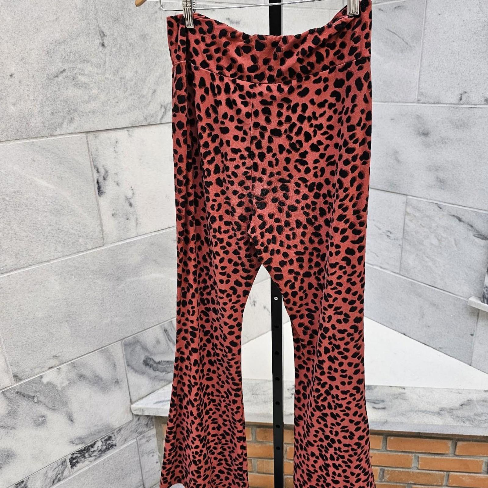 Other Women's Black and Red Animal Print Flare Pants Size ONE SIZE - 4 Thumbnail