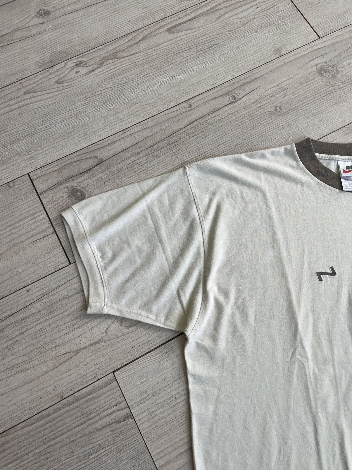 Nike × Vintage Vintage Nike T Shirt Big Swoosh 90s Central Logo Y2K Size US XXL / EU 58 / 5 - 6 Thumbnail
