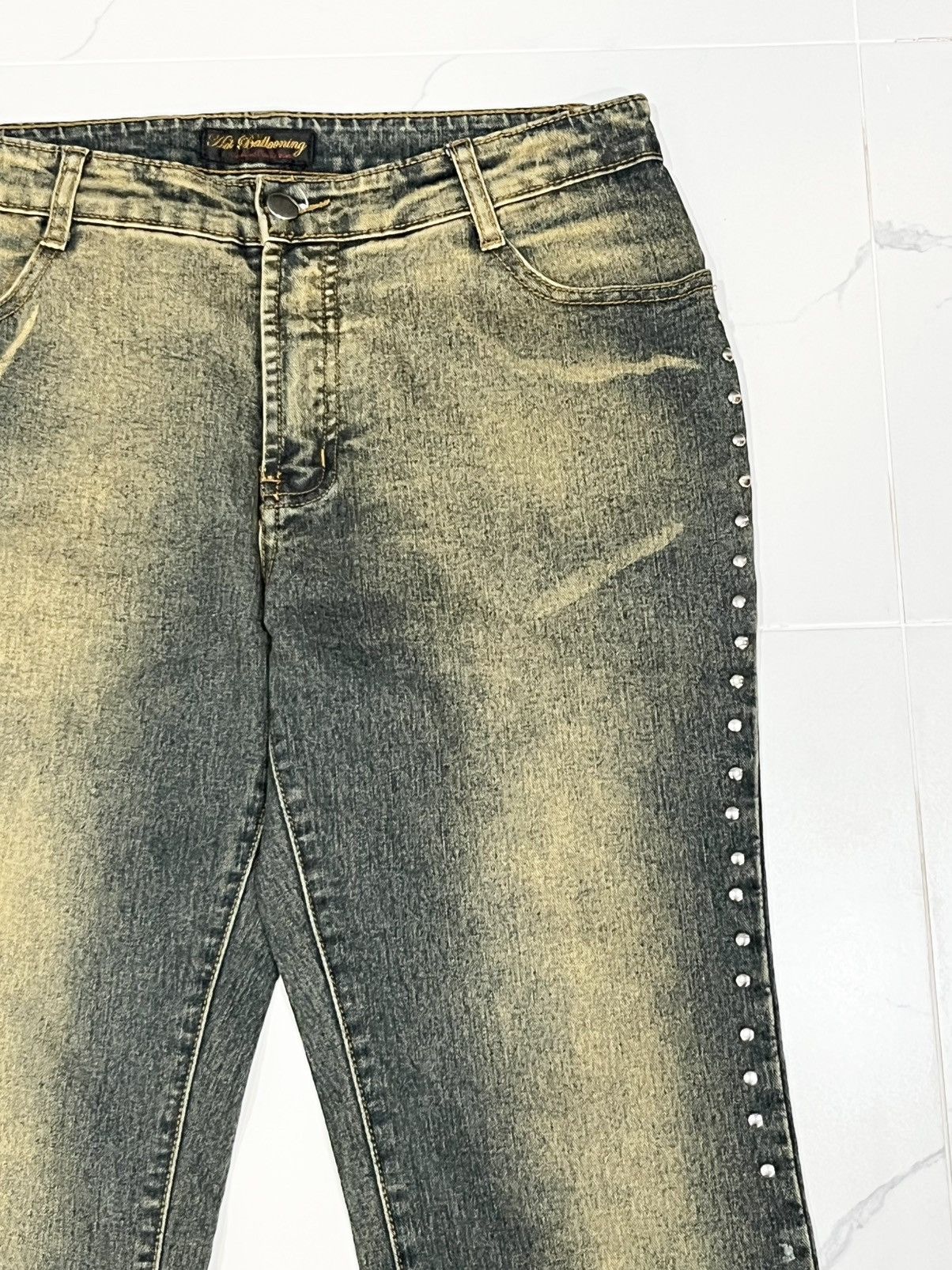 Japanese Brand Japan Hot Ballooning Mud Wash Studded Flared Jeans Size US 30 / EU 46 - 2 Thumbnail