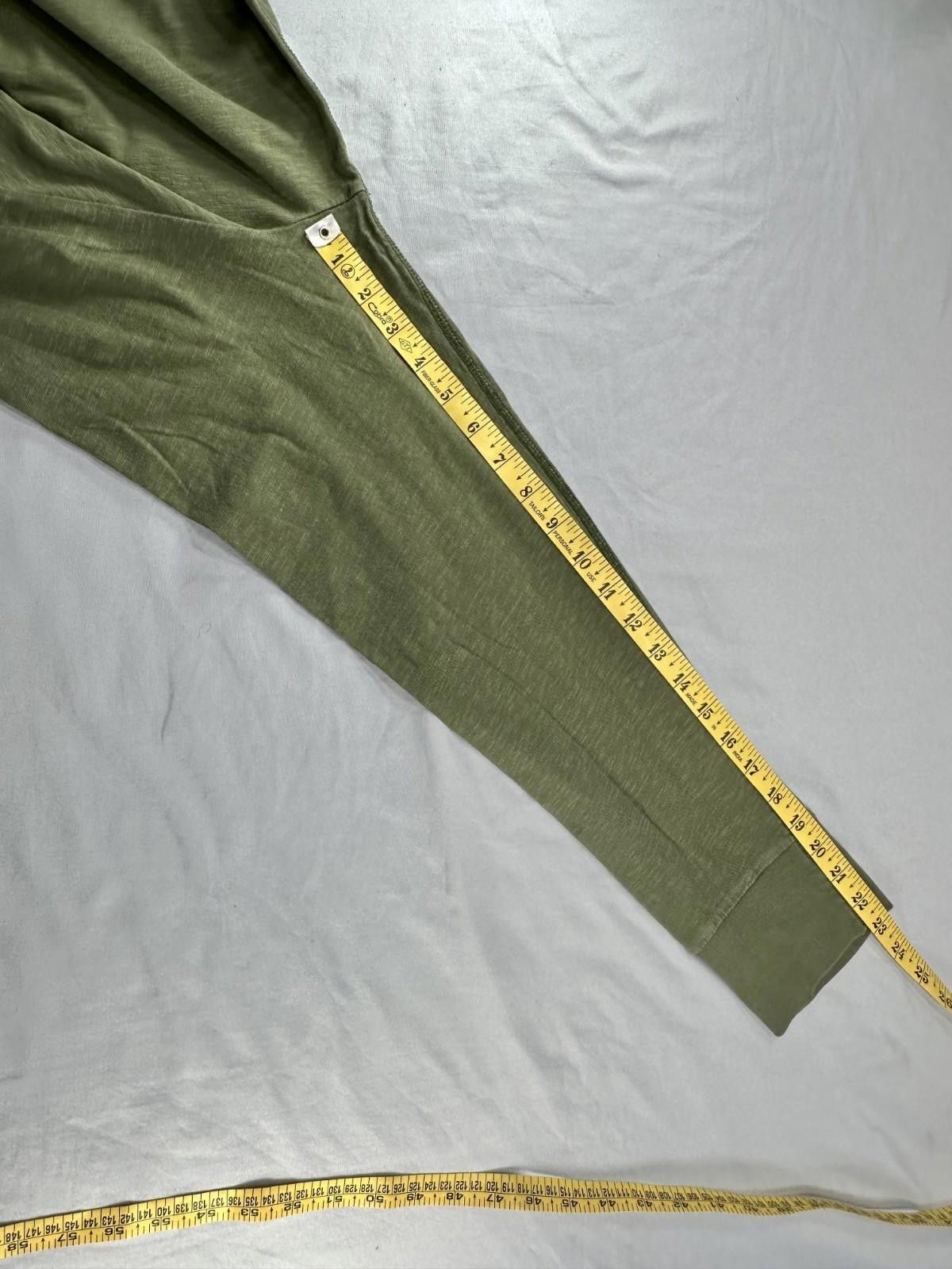 American Eagle Outfitters American Eagle Men XL Green Athletic Fit Embroidered T-Shirt Size US XL / EU 56 / 4 - 8 Thumbnail