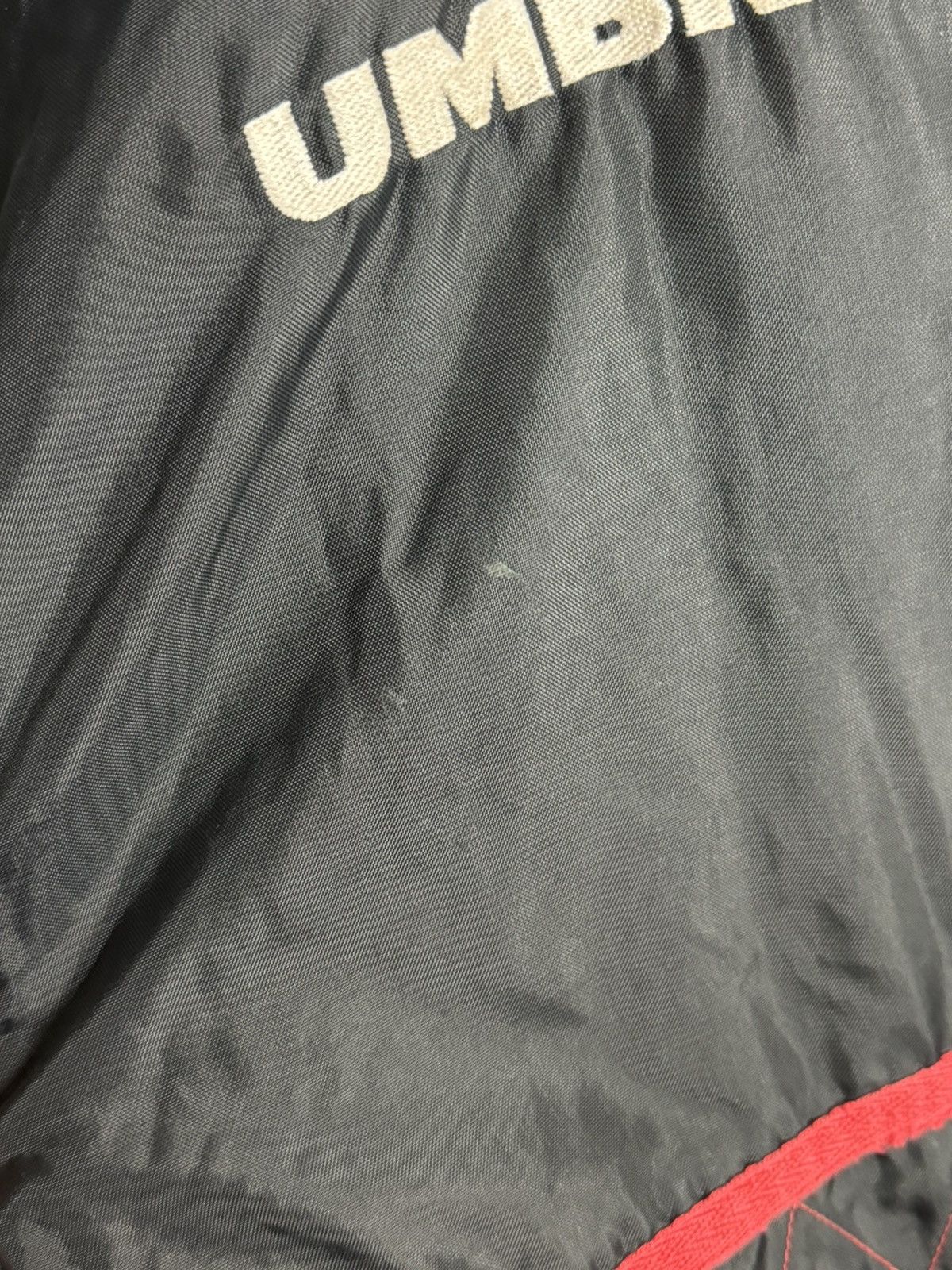 Umbro Vintage Manchester United Sharp Training Football Jacket Size US XL / EU 56 / 4 - 10 Thumbnail