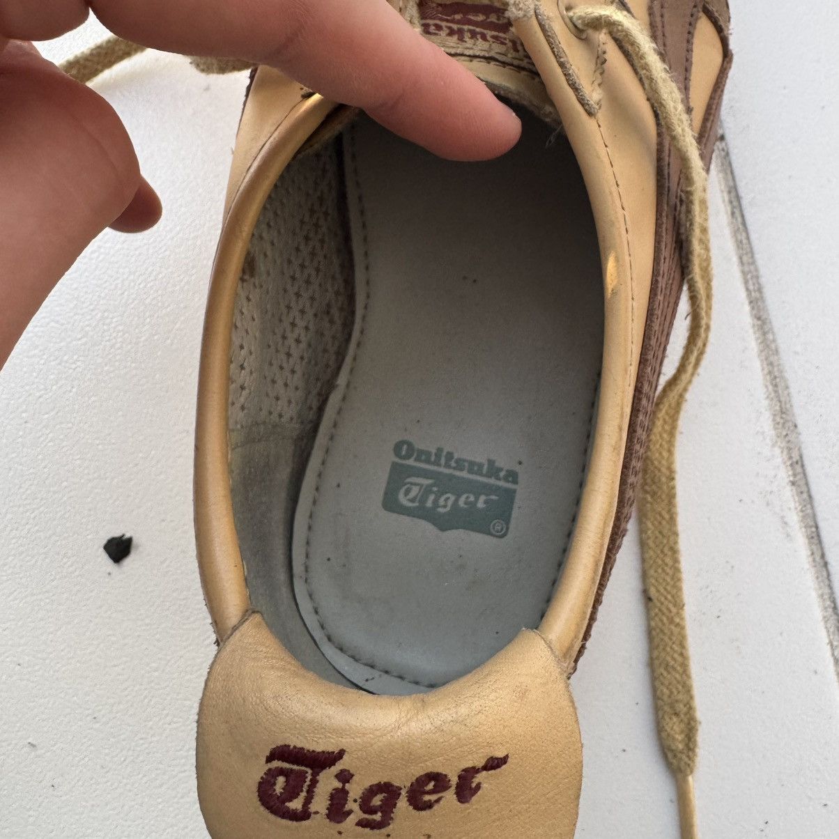 Asics Asics Onitsuka Tiger Sneakers Size US 9 / EU 42 - 11 Thumbnail