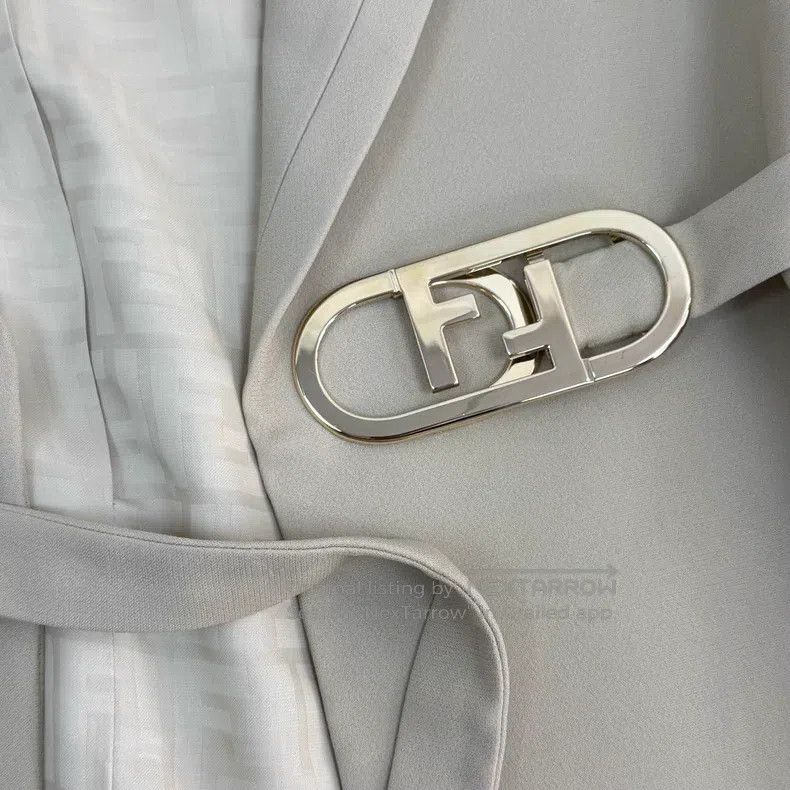 Fendi Fendi Georgette Jacket with Belt, Beige Size XS / US 0-2 / IT 36-38 - 7 Thumbnail
