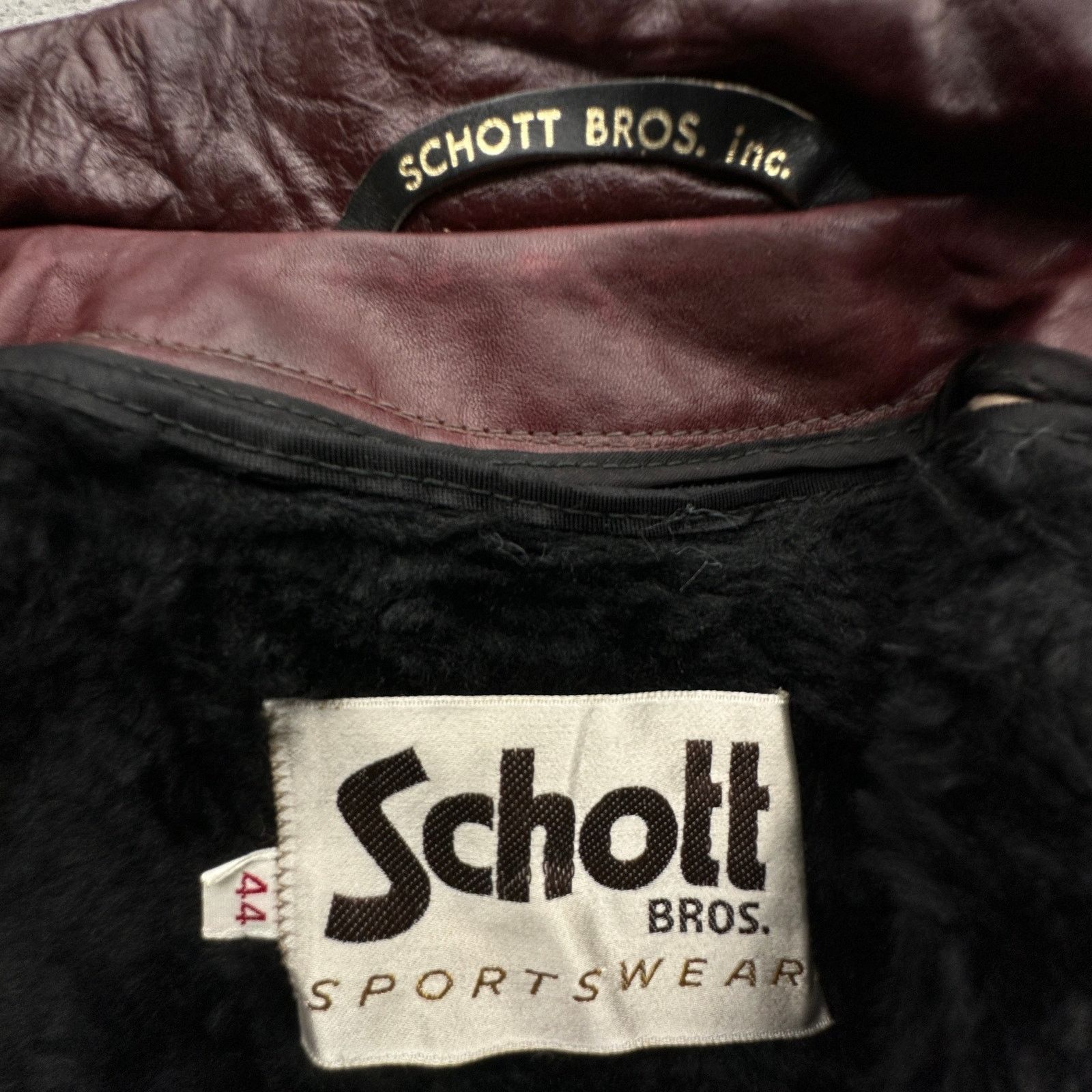 Schott Vintage Schott Bros Double Breasted Peacoat Leather Coat 44 Size US L / EU 52-54 / 3 - 3 Thumbnail