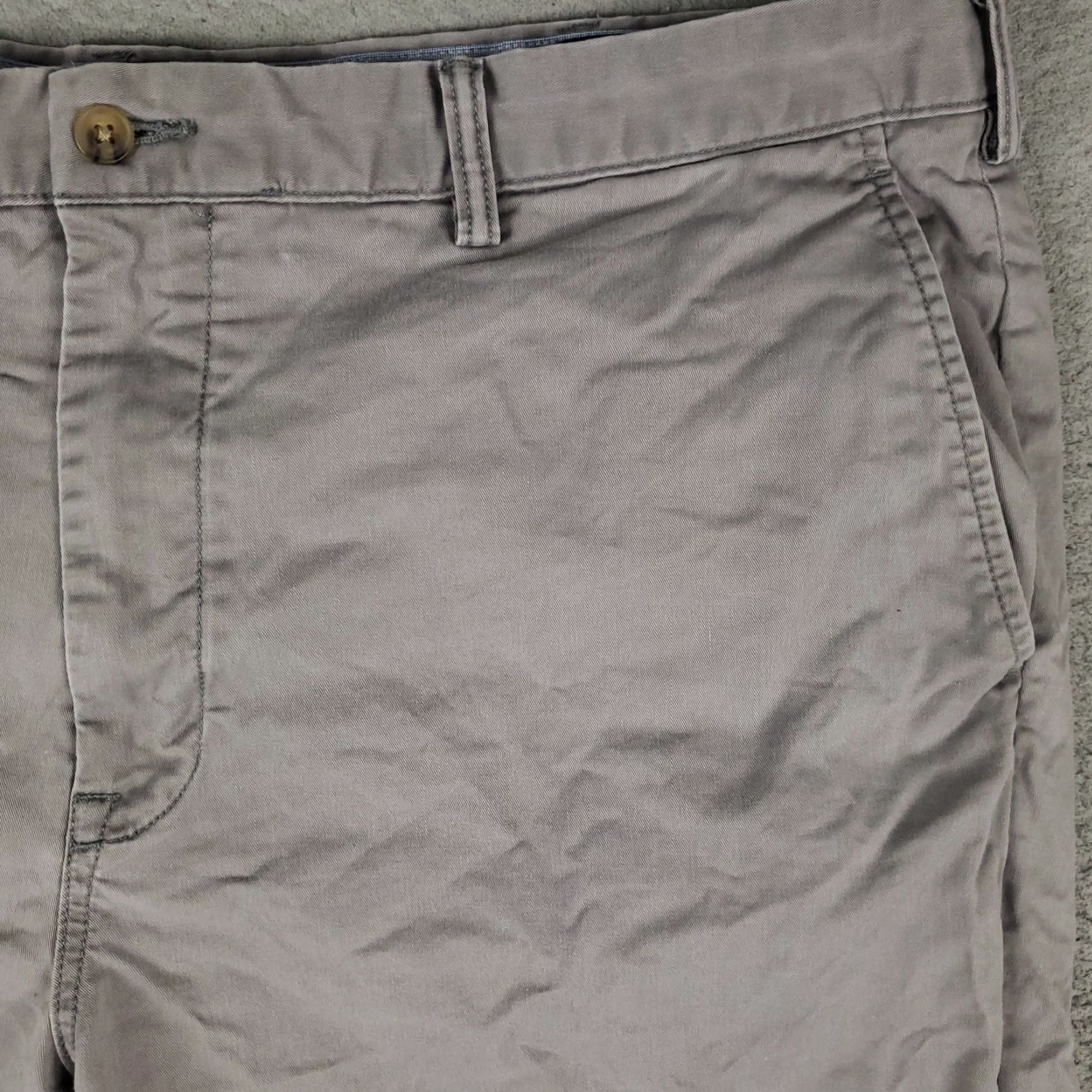 Ralph Lauren Ralph Lauren Shorts Mens Size 40 Gray Pony Casual Flat Front Chino * Size US 40 / EU 56 - 3 Thumbnail