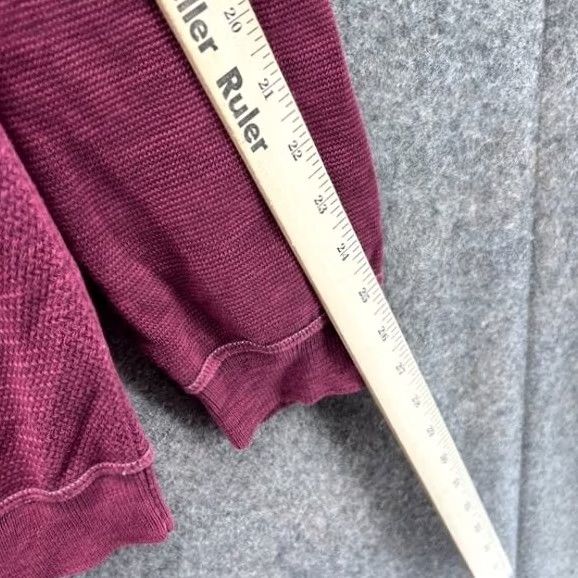 Tommy Bahama VINTAGE Tommy Bahama Sweater Mens XL Burgundy Pullover Crewneck Saltwater Tide Fleece Shirt Size US XL / EU 56 / 4 - 3 Thumbnail