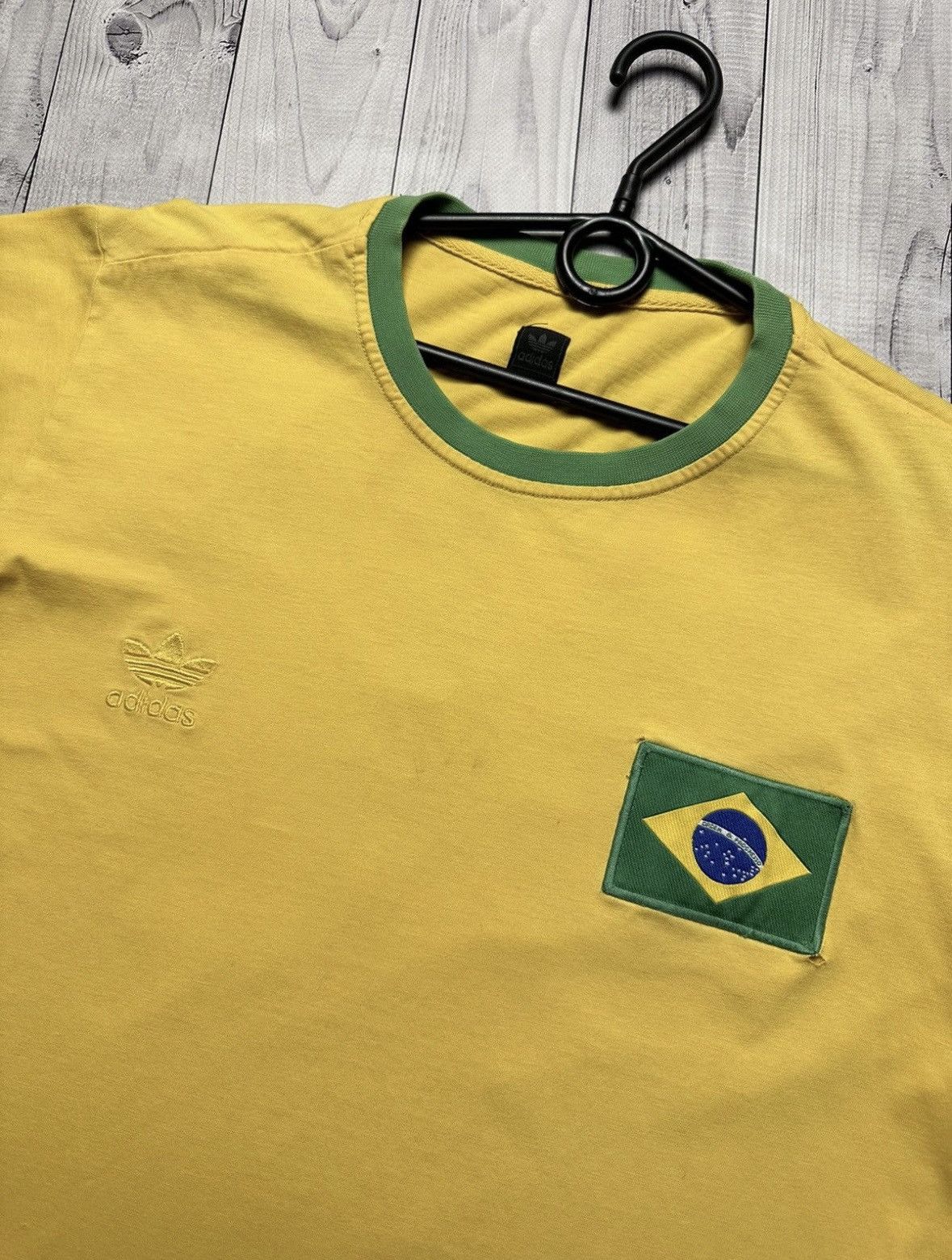 Vintage Vintage adidas 10 Brazil soccer tee Brasil size M/L Size US L / EU 52-54 / 3 - 2 Thumbnail