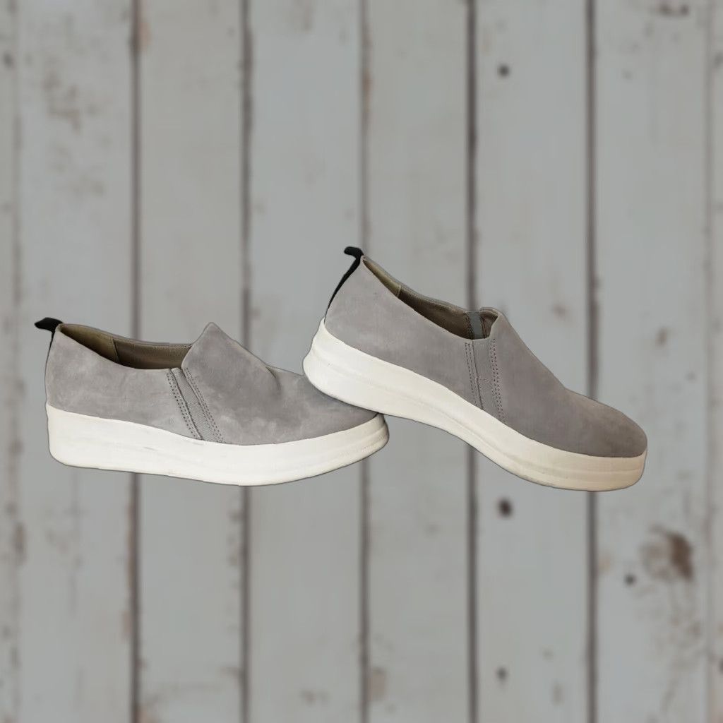 Naturalizer Naturalizer YOLA Sneaker Womens 7.5M Gray Leather Platform Slip On Cushioned Casual Size US 8 / IT 38 - 1 Thumbnail