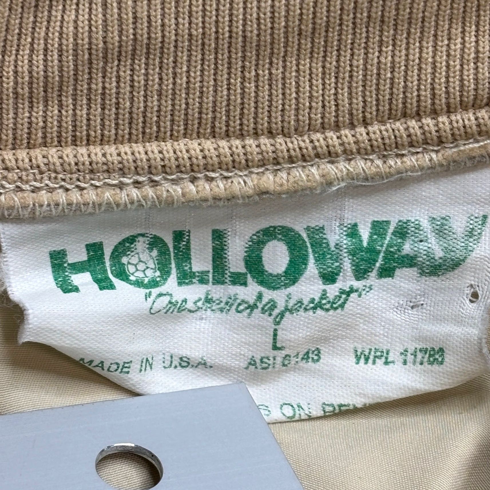 Holloway VINTAGE Jose Cuervo Tequila Jacket Mens Large Beige Windbreaker Holloway USA Size US L / EU 52-54 / 3 - 7 Thumbnail
