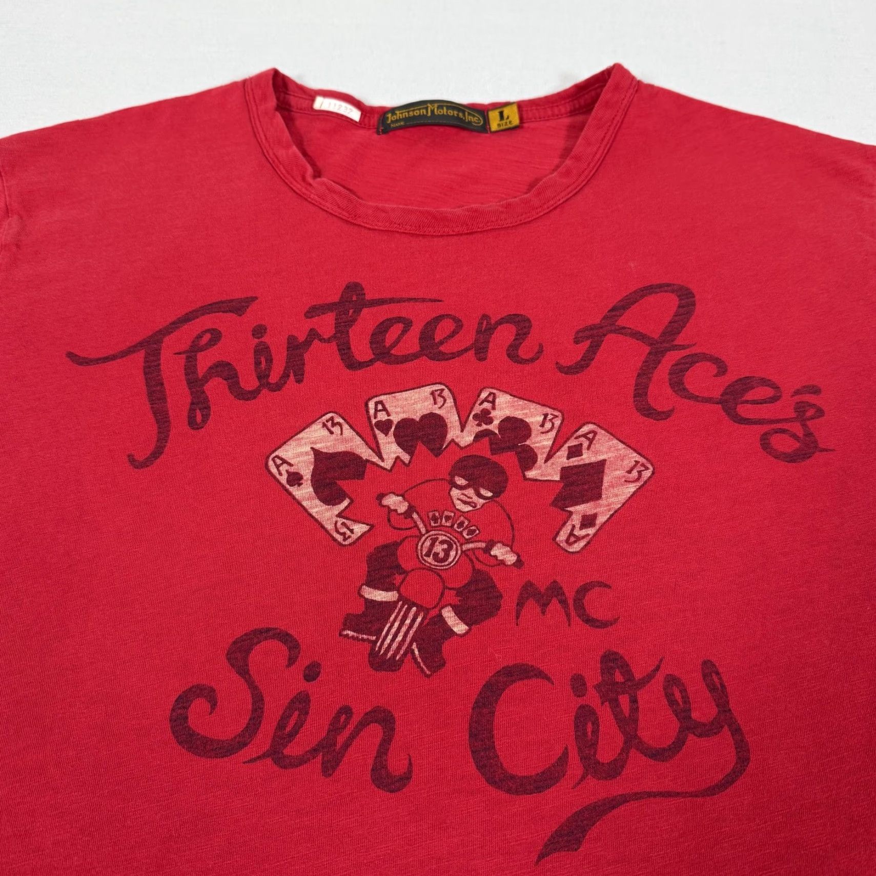 Vintage Johnson Motors Shirt Mens Large Red Thirteen Aces Sin City Made USA Biker Tee Graphic Print Size US L / EU 52-54 / 3 - 3 Thumbnail