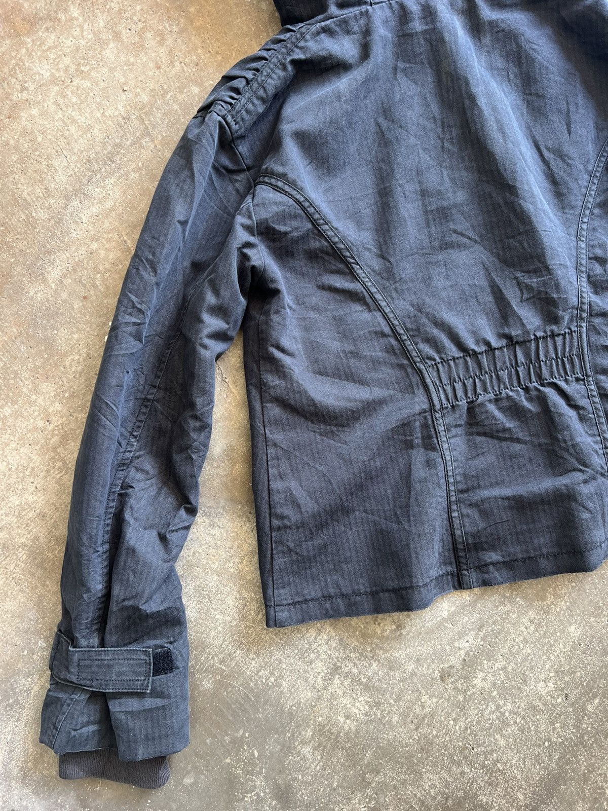 Diesel Vintage Diesel Military Cropped Hoodie Jacket Size US S / EU 44-46 / 1 - 18 Thumbnail