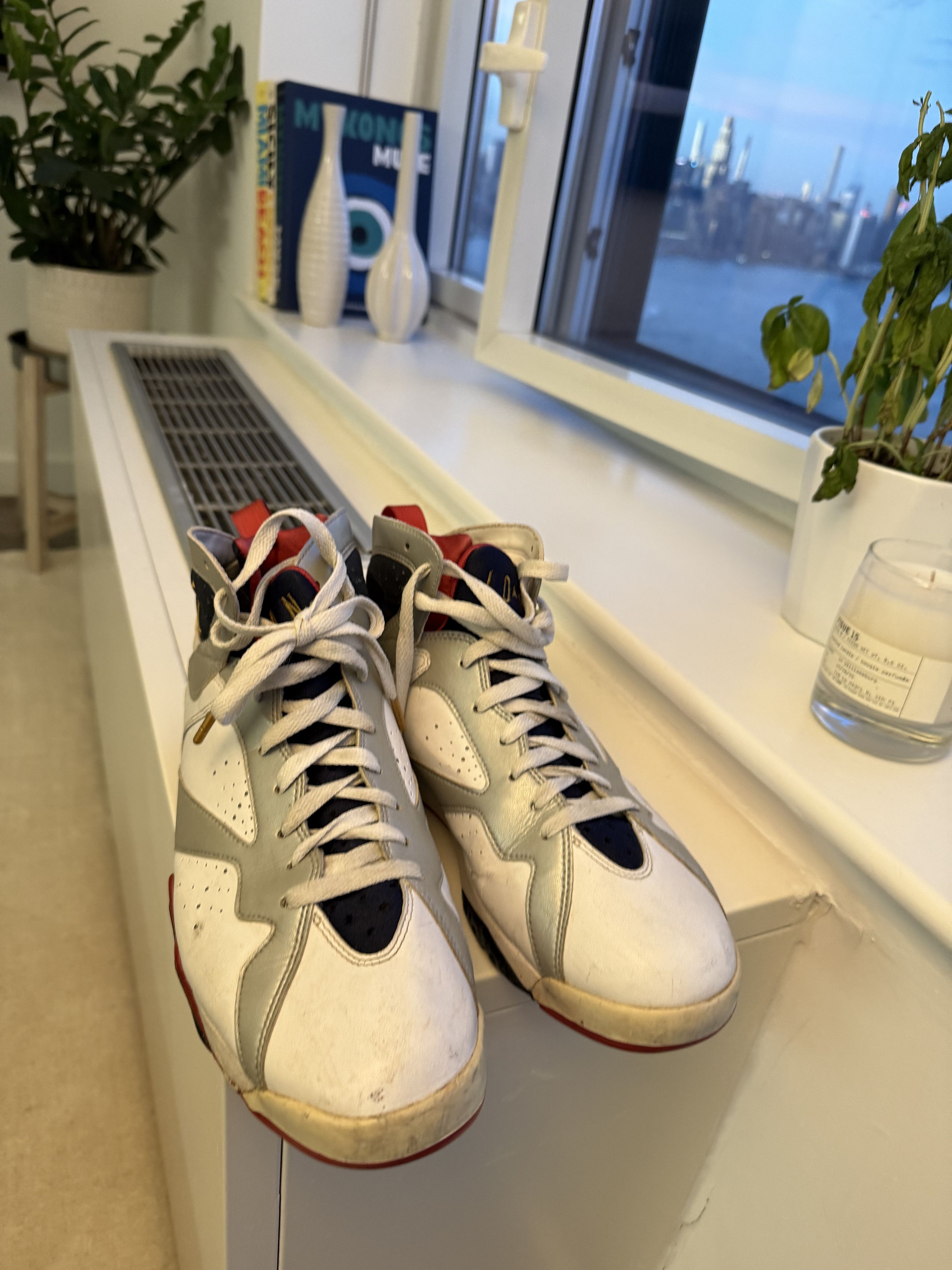 Jordan Brand Jordan 7 Retro Olympics Size US 10.5 / EU 43-44 - 4 Thumbnail