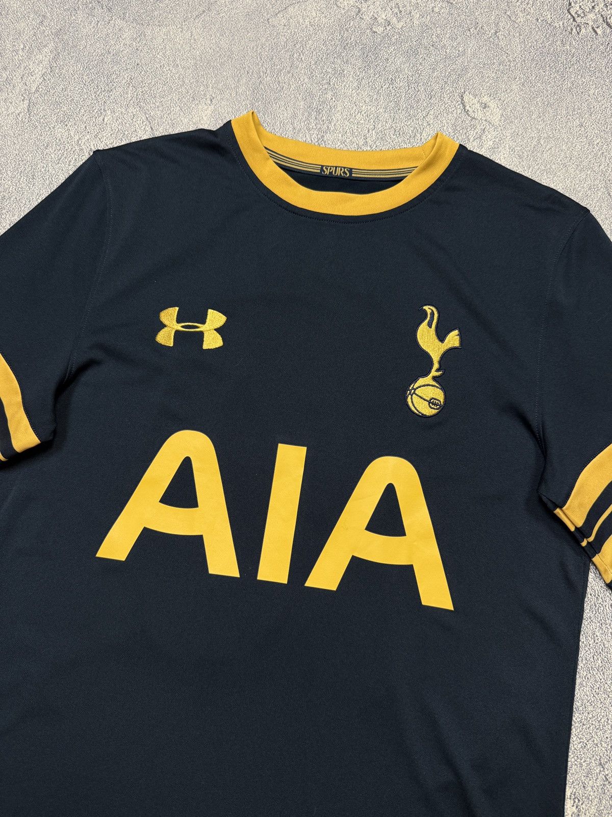 Nike Under Urmour Tottenham 10 KANE jersey t shirt tee Size US S / EU 44-46 / 1 - 3 Thumbnail