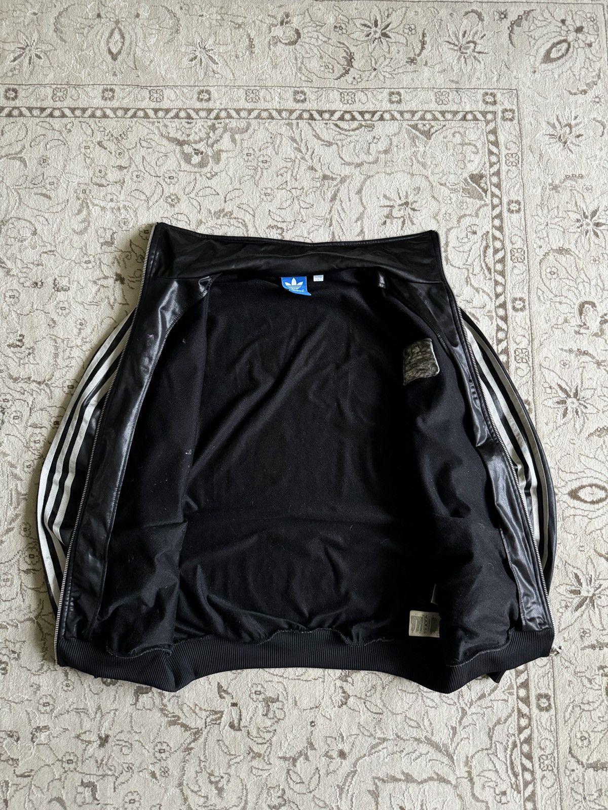 Adidas Chile 62 VintageTrack Jacket Black Y2k japanese