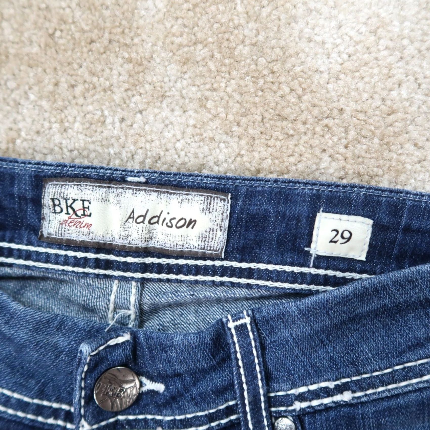 Vintage BKE Buckle Women's Capri Jeans 29 Blue Denim Slimming Stretch 5-Pocket Regular Rise Low Inseam 23 Size 29" - 3 Thumbnail