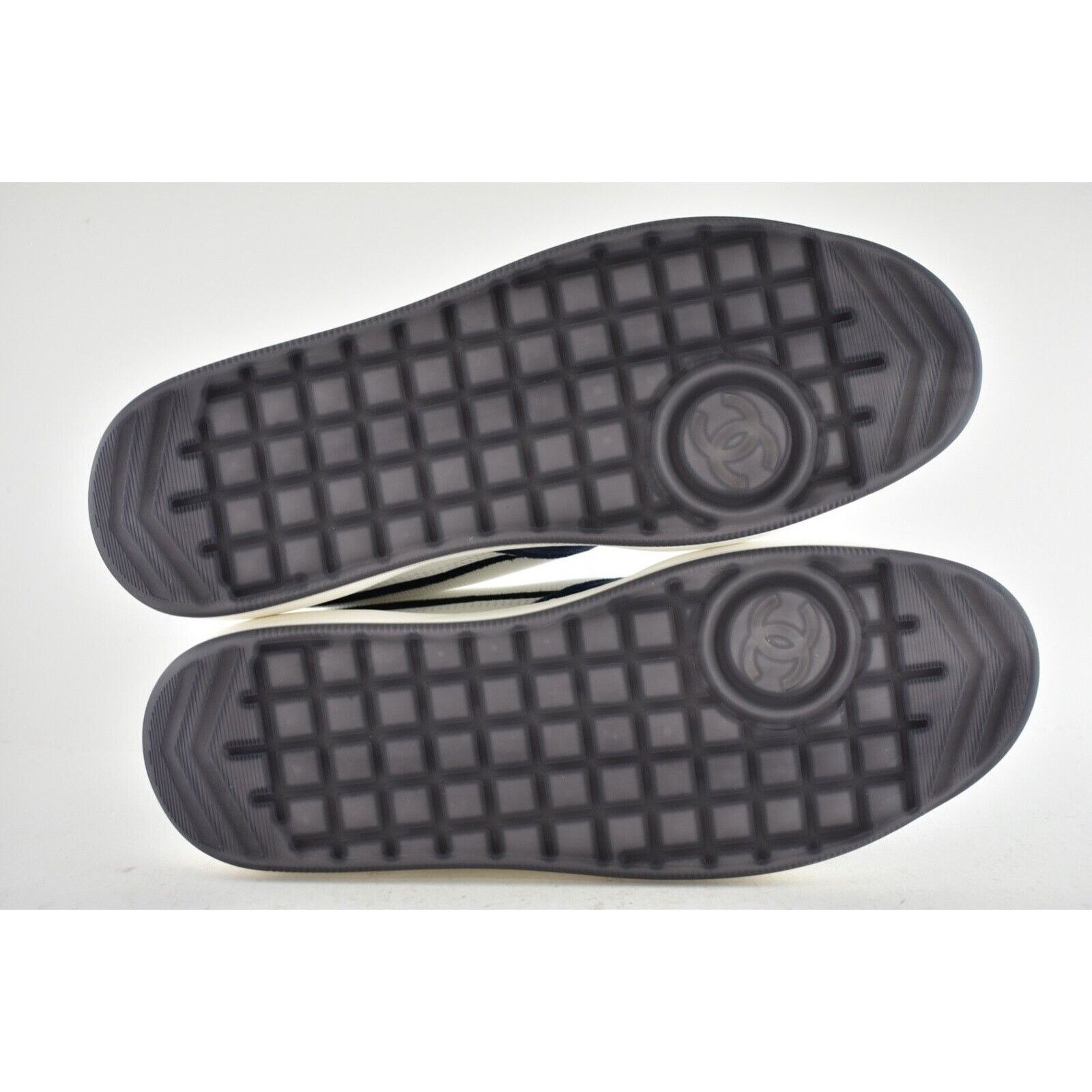 Chanel Chanel Blue CC Logo High Top Lace Up Trainer Sneaker 45 12 Size US 12 / EU 45 - 10 Thumbnail