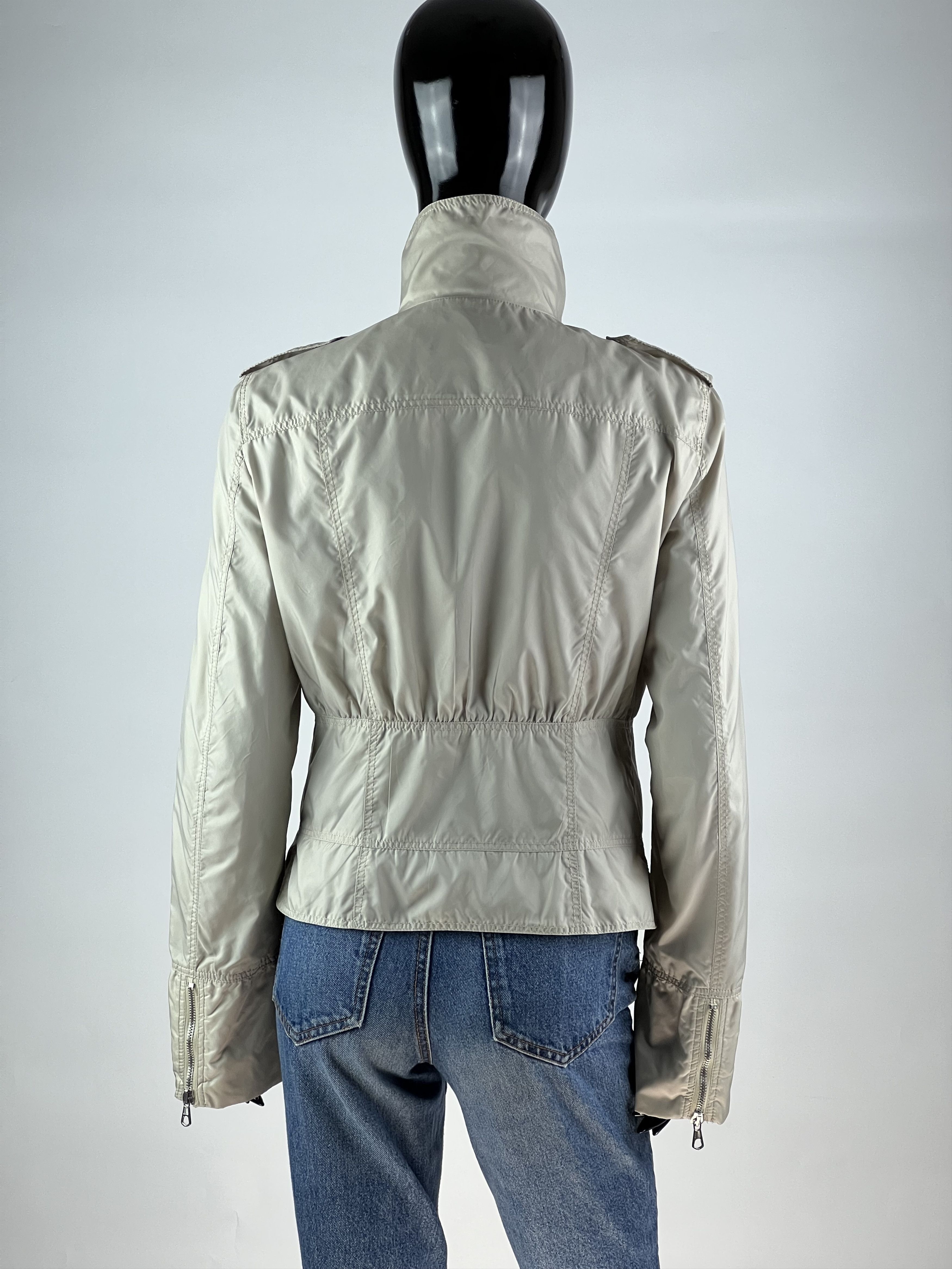 Iceberg × Vintage Iceberg Vintage Women's Full Zip Nylon Jacket Size IT42/M Size M / US 6-8 / IT 42-44 - 3 Thumbnail