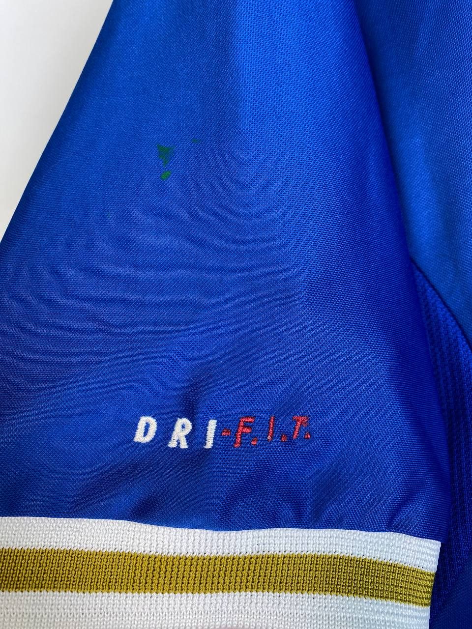 Nike × Vintage SIZE M ITALY 1996-1997 HOME FOOTBALL SHIRT JERSEY Size US M / EU 48-50 / 2 - 4 Thumbnail