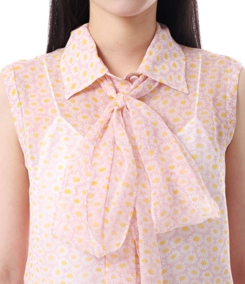 Gucci o1la5ras0526 Printed Silk Top With Neck Bow in Pink Size XS / US 0-2 / IT 36-38 - 4 Thumbnail
