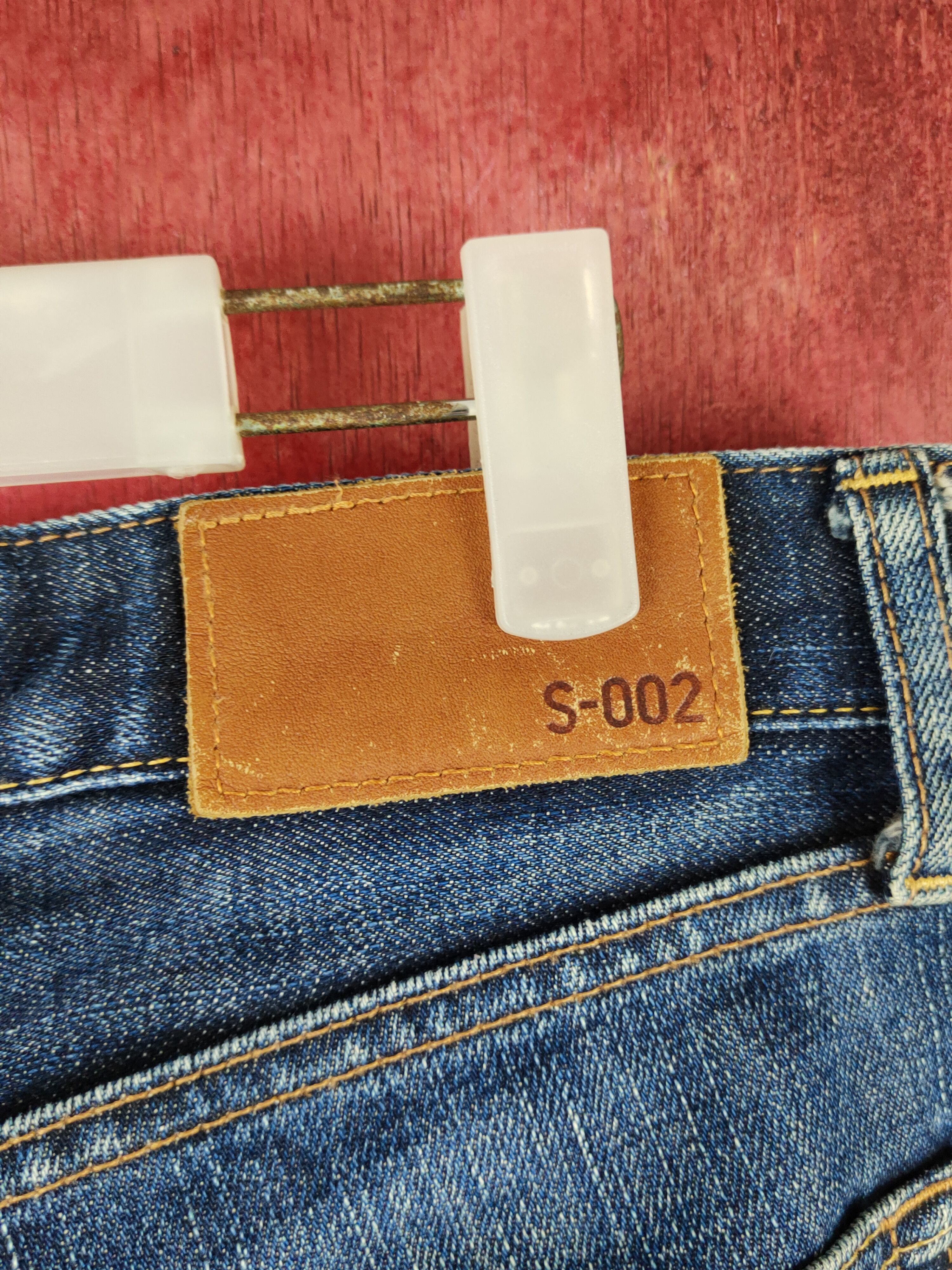 Japanese Brand Uniqlo Dark Blue Distressed Ripped Jeans #S1678 Size US 32 / EU 48 - 9 Thumbnail