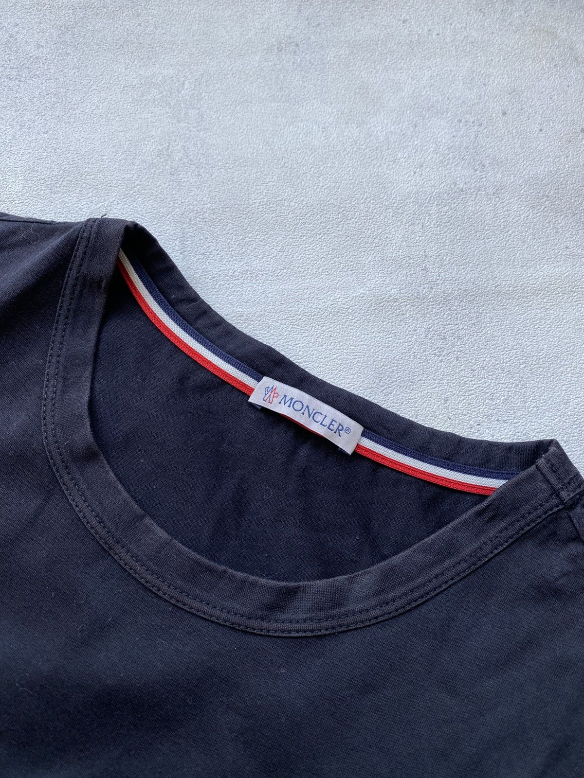 Moncler Moncler Maglia Patch Logo T-Shirt Size US L / EU 52-54 / 3 - 5 Thumbnail
