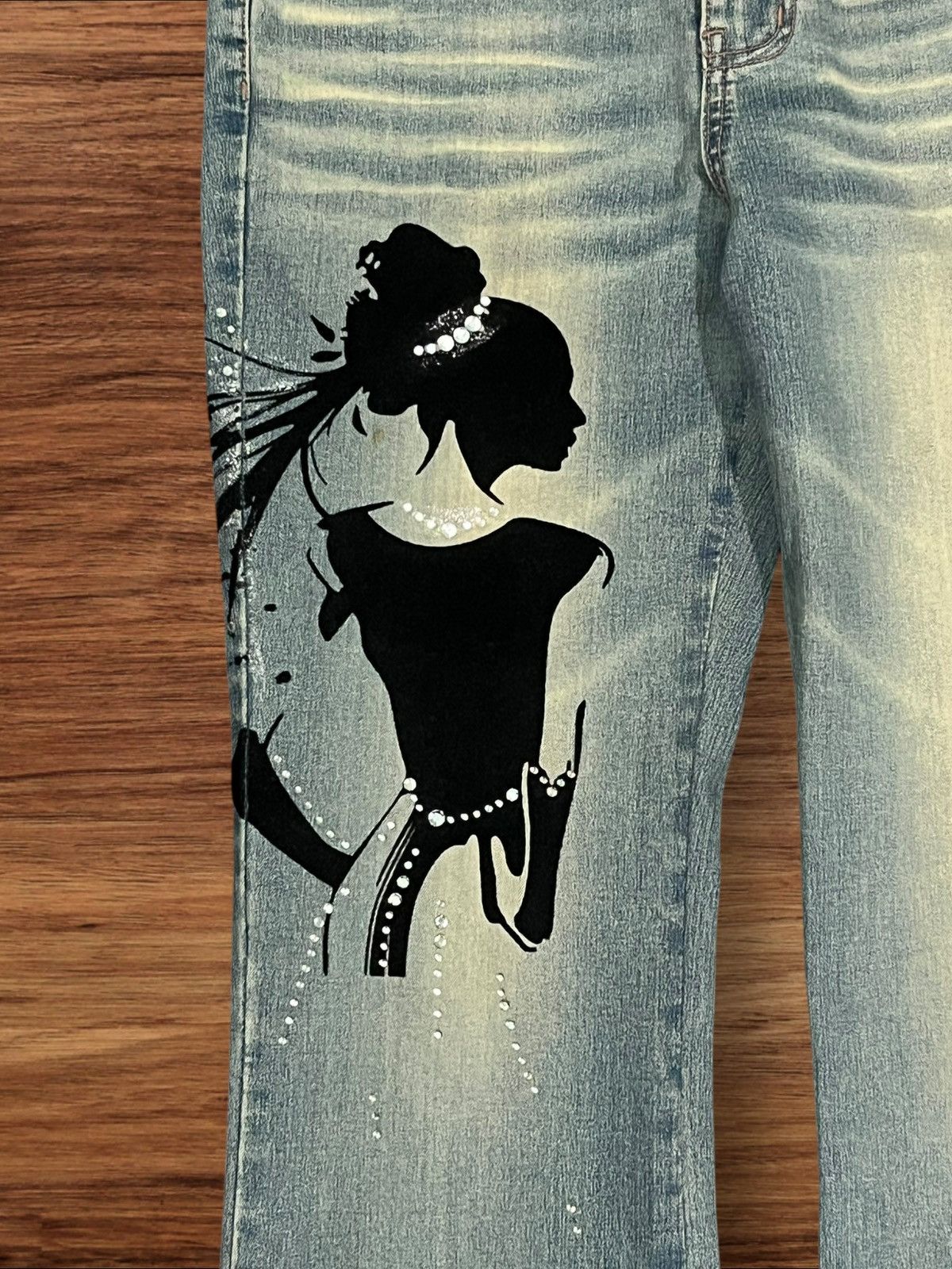 Japanese Brand Vintage Japanese Brand Customised Elegant Women Flare Jeans Size 28" / US 6 / IT 42 - 8 Thumbnail