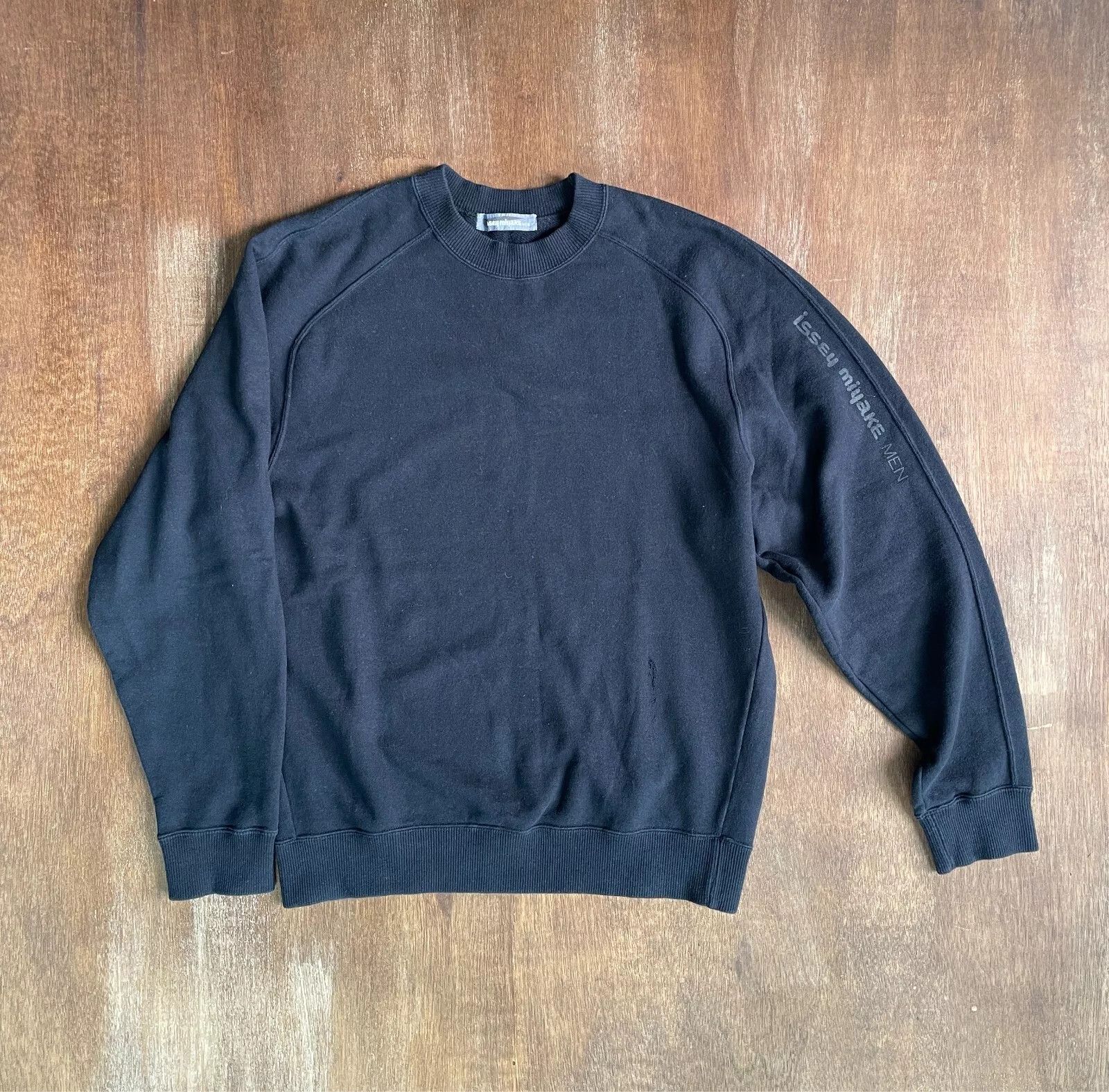 Issey Miyake Issey Miyake Sleeve Logo Jumper Brush Tag Size US S / EU 44-46 / 1 - 9 Thumbnail