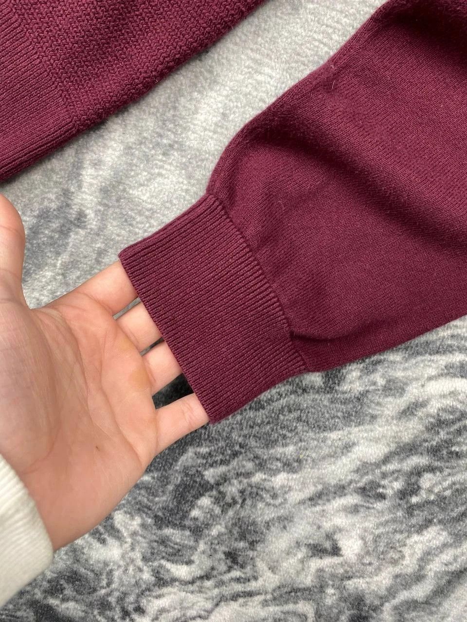Brunello Cucinelli Brunello Cucinelli Cotton V-neck Sweater Men Size 50 Red Size US M / EU 48-50 / 2 - 12 Thumbnail