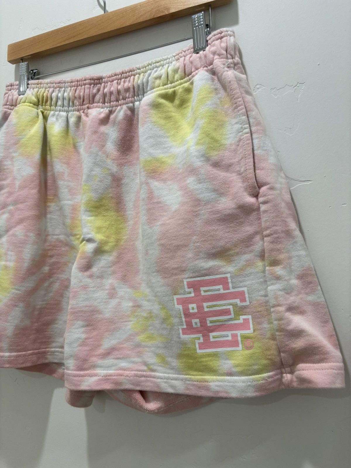 Eric Emanuel EE Tie Dye Shorts Size US 36 / EU 52 - 2 Thumbnail
