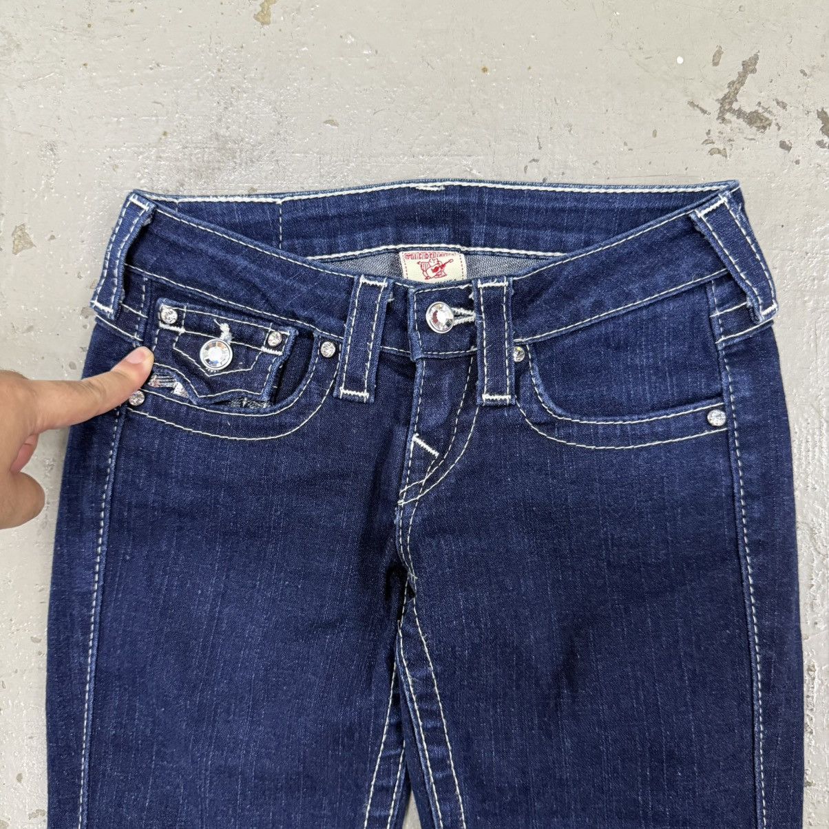 True Religion 2000s True Religion Low Rise Glitter Jeans Size 26" / US 2 / IT 38 - 5 Thumbnail