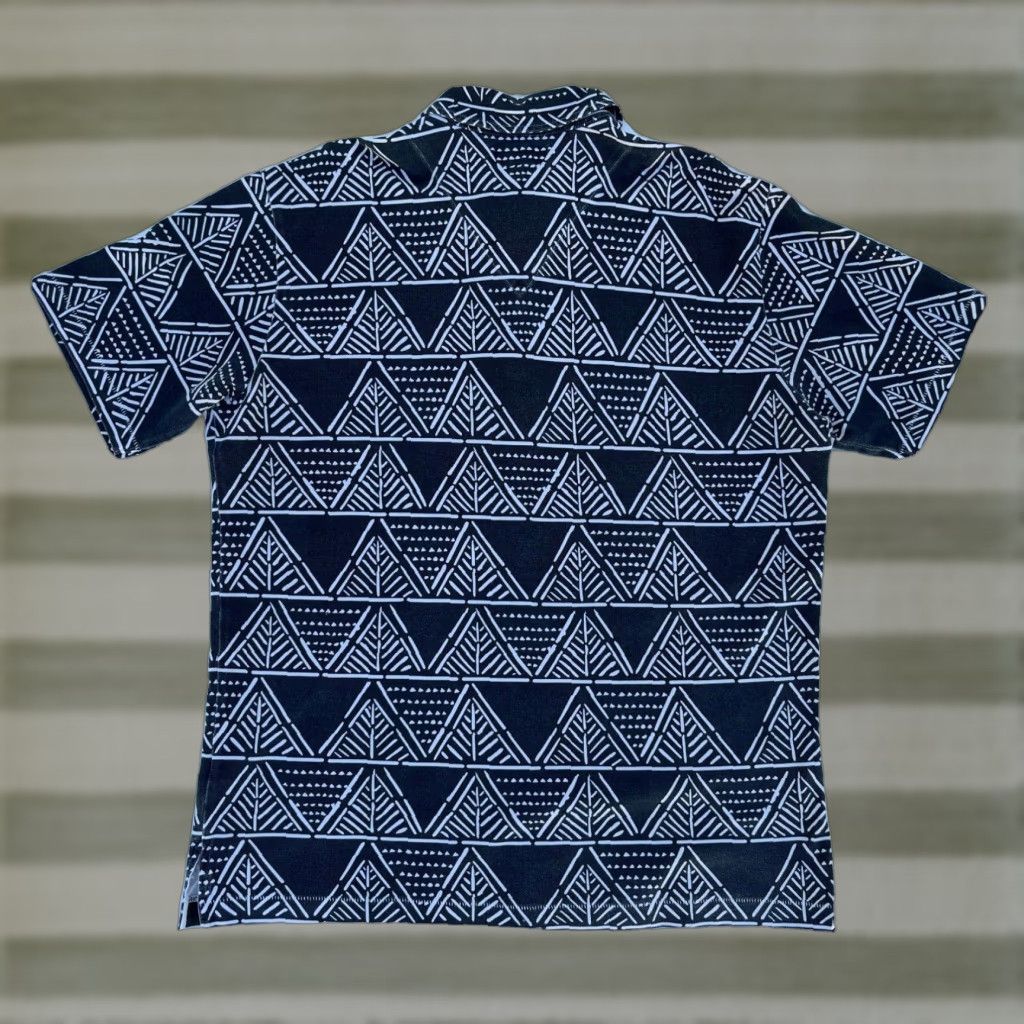 The Territory Ahead The Territory Ahead Polo Shirt All Over Print Sz L Mens Polo Shirt Dark Gray 100% Cotton Geometric Pattern Vintage? (omit vintage since not specified) Size US L / EU 52-54 / 3 - 1 Thumbnail
