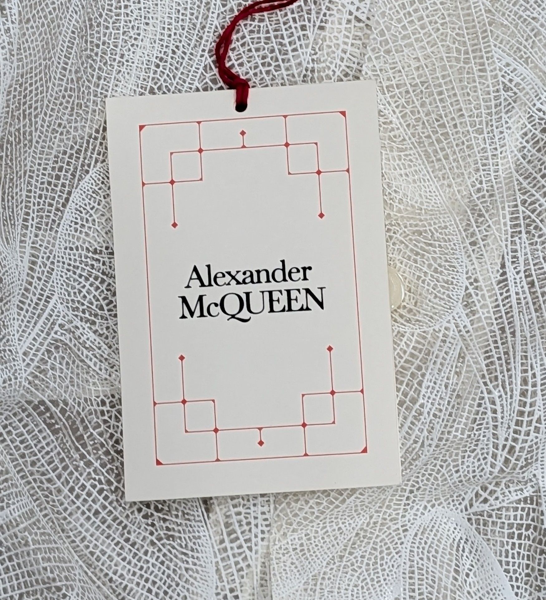 Alexander McQueen Alexander McQueen Silk Tropical Button Up Shirt White 17 Size US XL / EU 56 / 4 - 5 Thumbnail