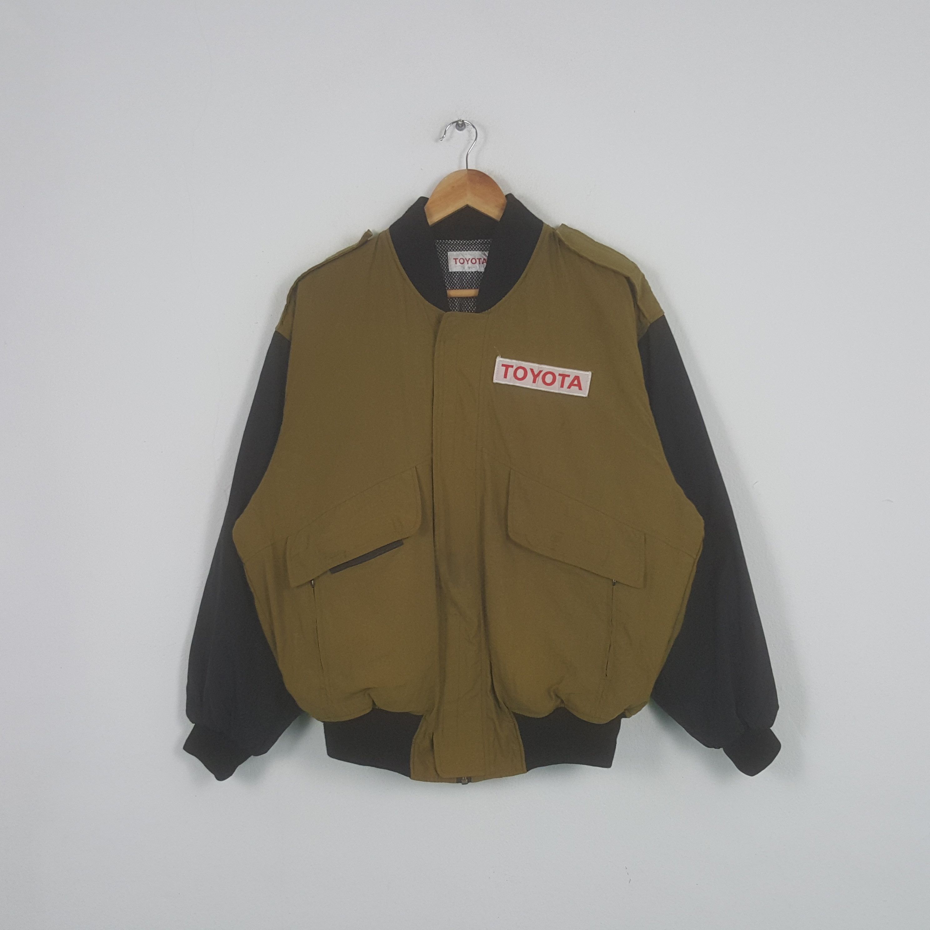 Vintage Vintage Toyota Team Racing Bombers Jacket Size US L / EU 52-54 / 3 - 3 Thumbnail