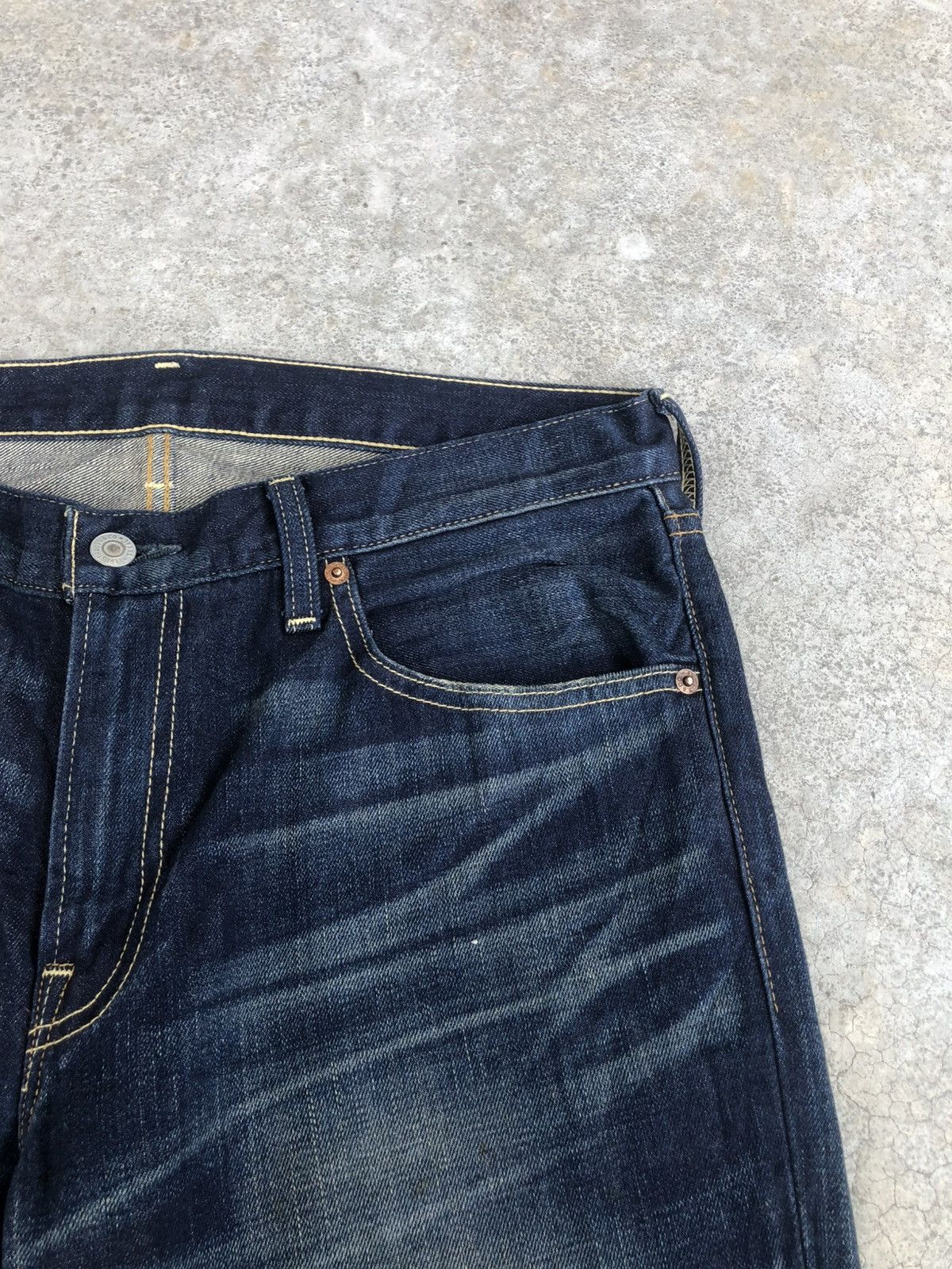 If Six Was Nine Levis 507 Flared Jeans Distressed Denim Size US 33 - 14 Thumbnail