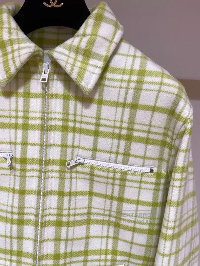 Dior Dior Apple green woollen tweed jacket Size XS / US 0-2 / IT 36-38 - 2 Thumbnail