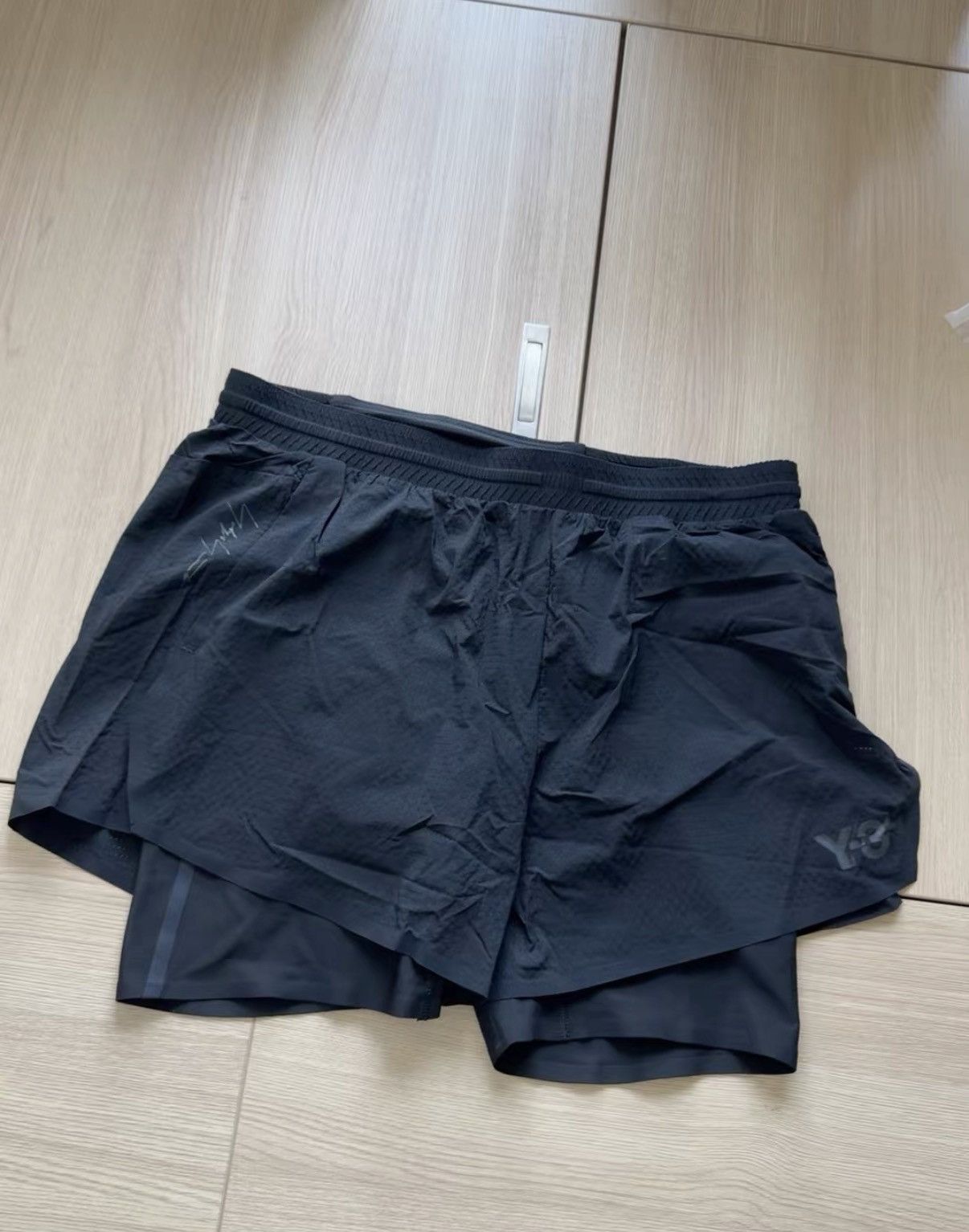 Y-3 adidas x Y-3 2-in-1 Running Shorts J44 Size US 36 / EU 52 - 1 Thumbnail