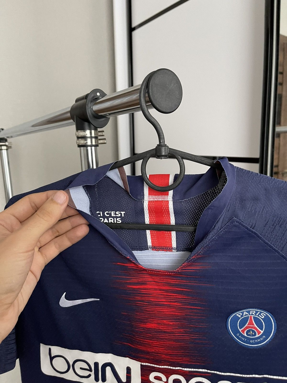 Nike 2018/2019 Nike Paris Saint Germain PSG Match Issue Jersey Size US M / EU 48-50 / 2 - 10 Thumbnail