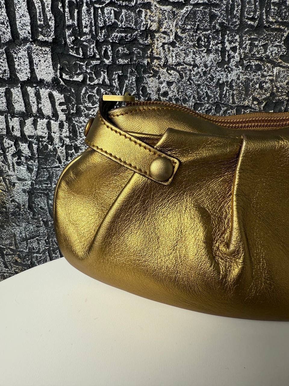 Salvatore Ferragamo Salvatore Ferragamo Gold Chain Shoulder Bag Size ONE SIZE - 6 Thumbnail