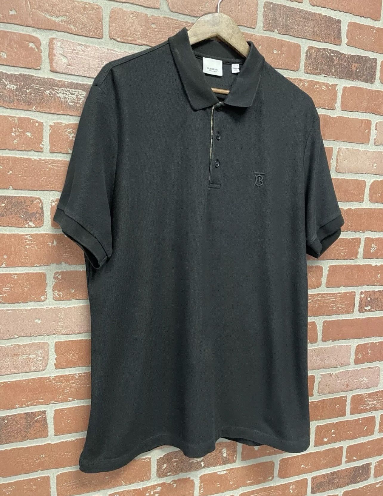 Burberry Size XXL - Burberry Men’s Black Polo T-Shirt Button Collar Size US XXL / EU 58 / 5 - 2 Thumbnail