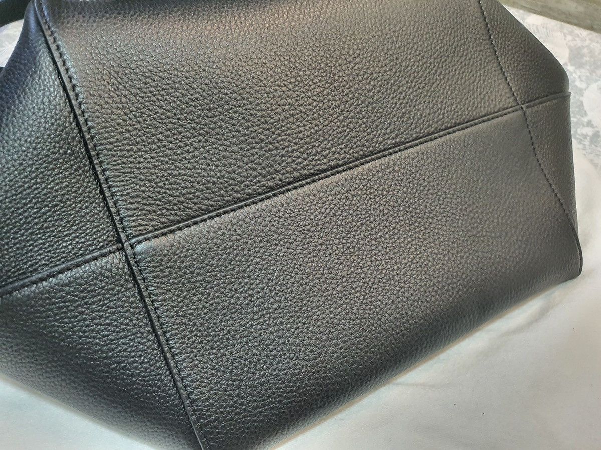 The Row Large N/S Park Tote Bag in Leather Size ONE SIZE - 20 Thumbnail